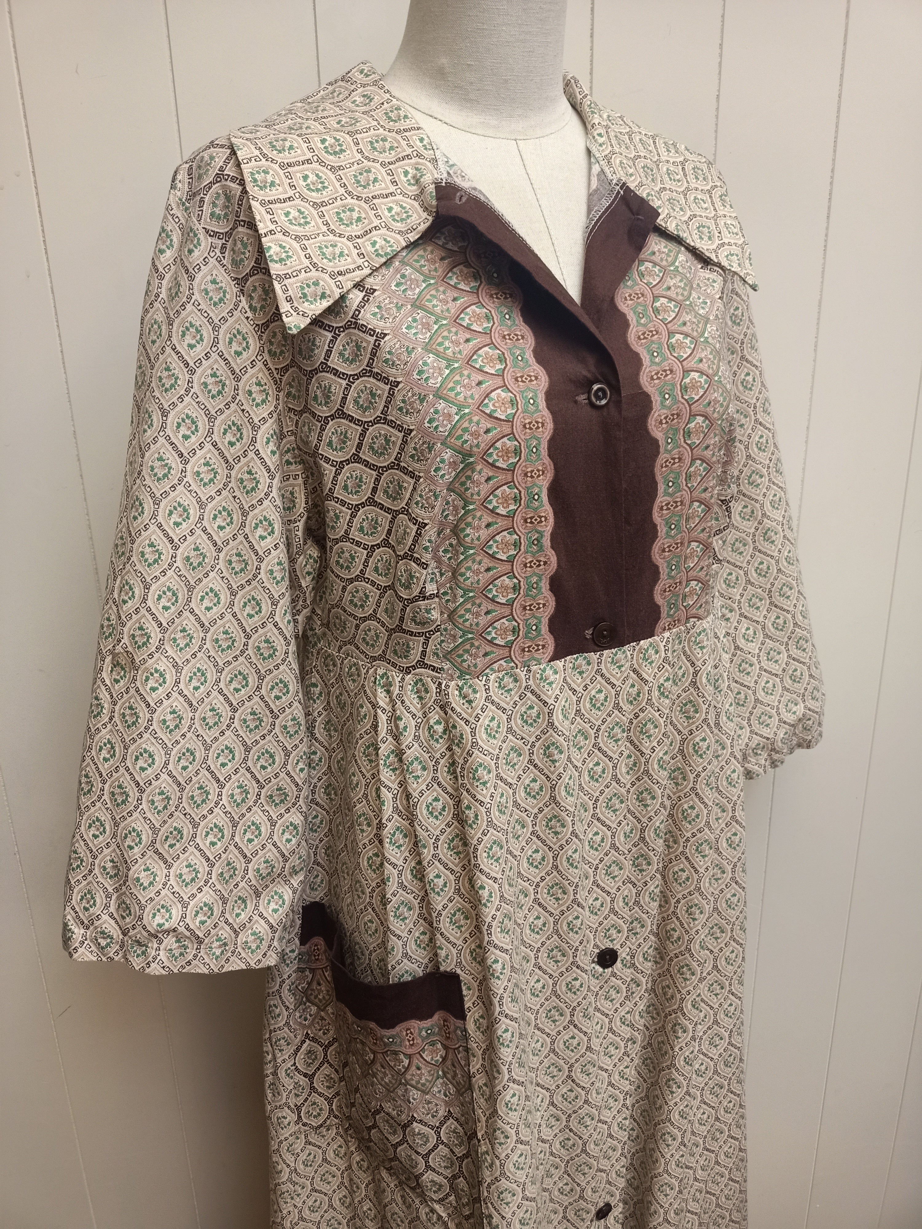 Vintage Brooklynne Border Dress