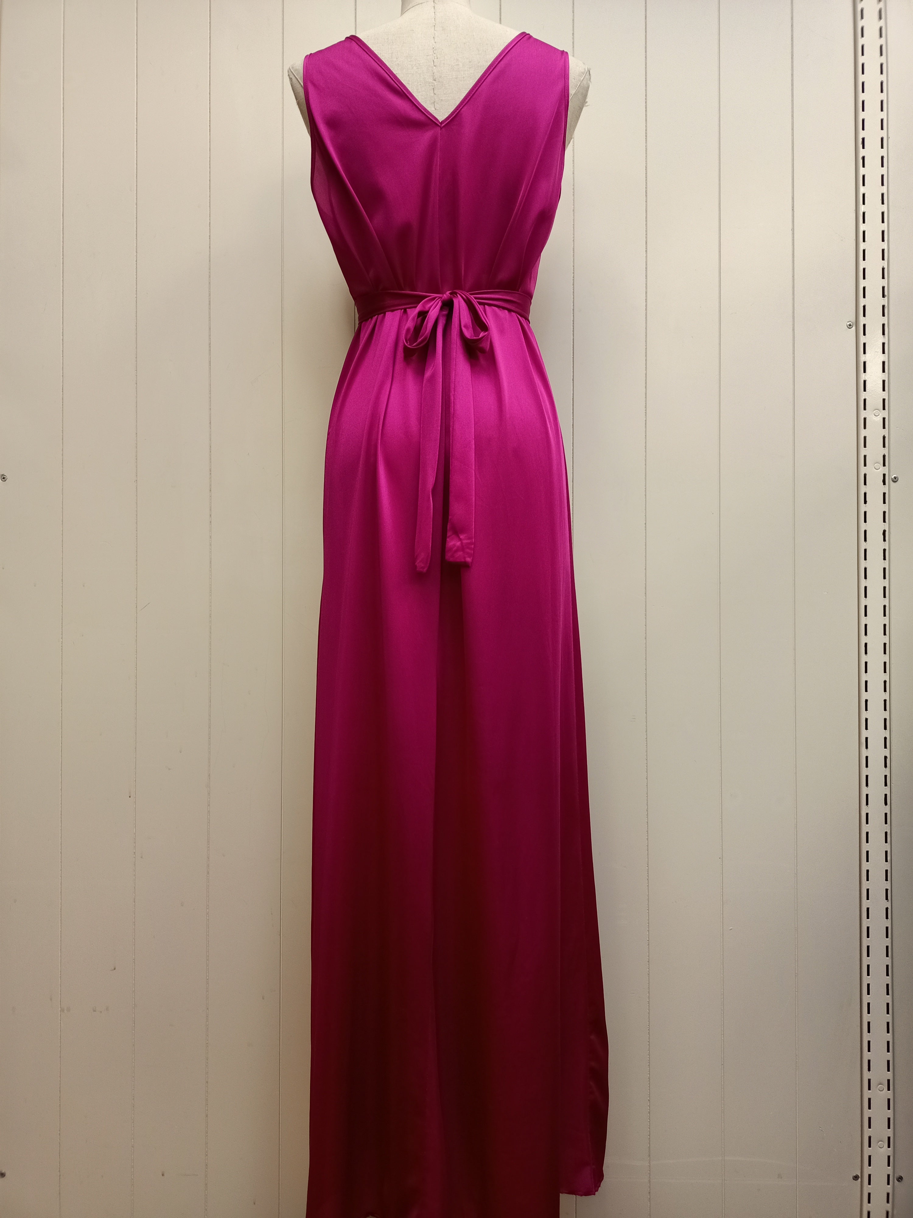 Vintage Intrigue Fuchsia Nightie