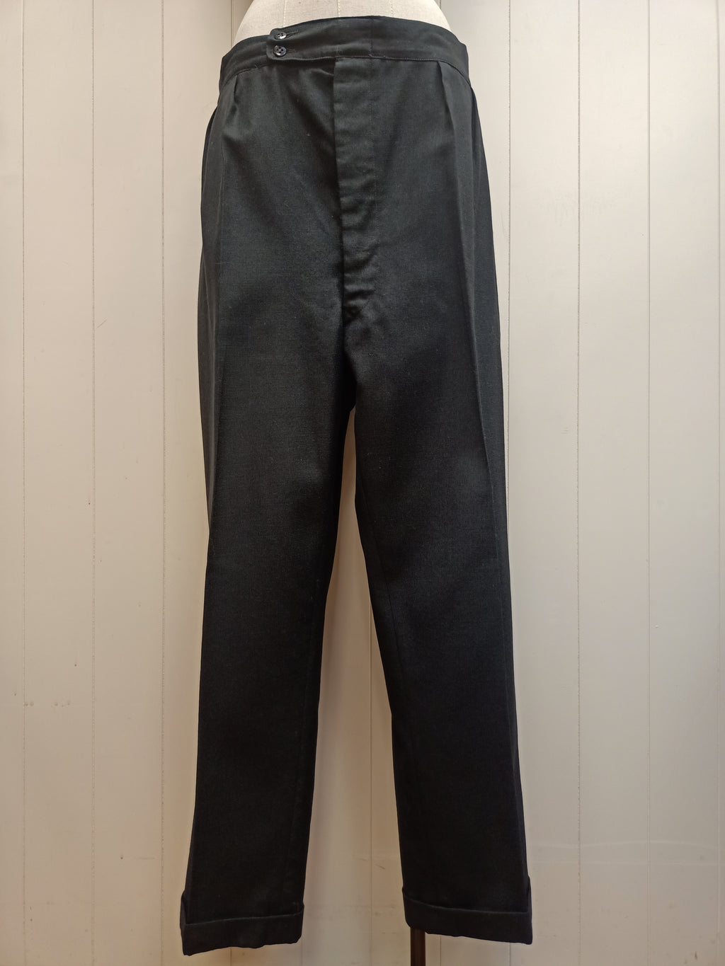 Vintage Mens Aranui Pants