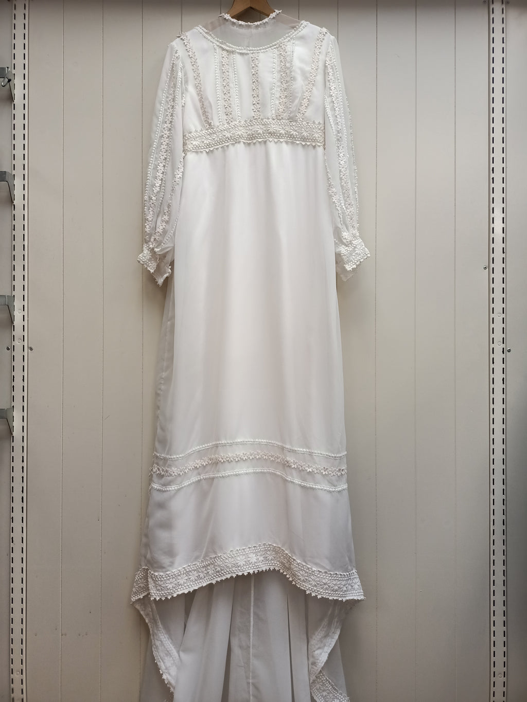 Vintage Petite Prairie Wedding Dress
