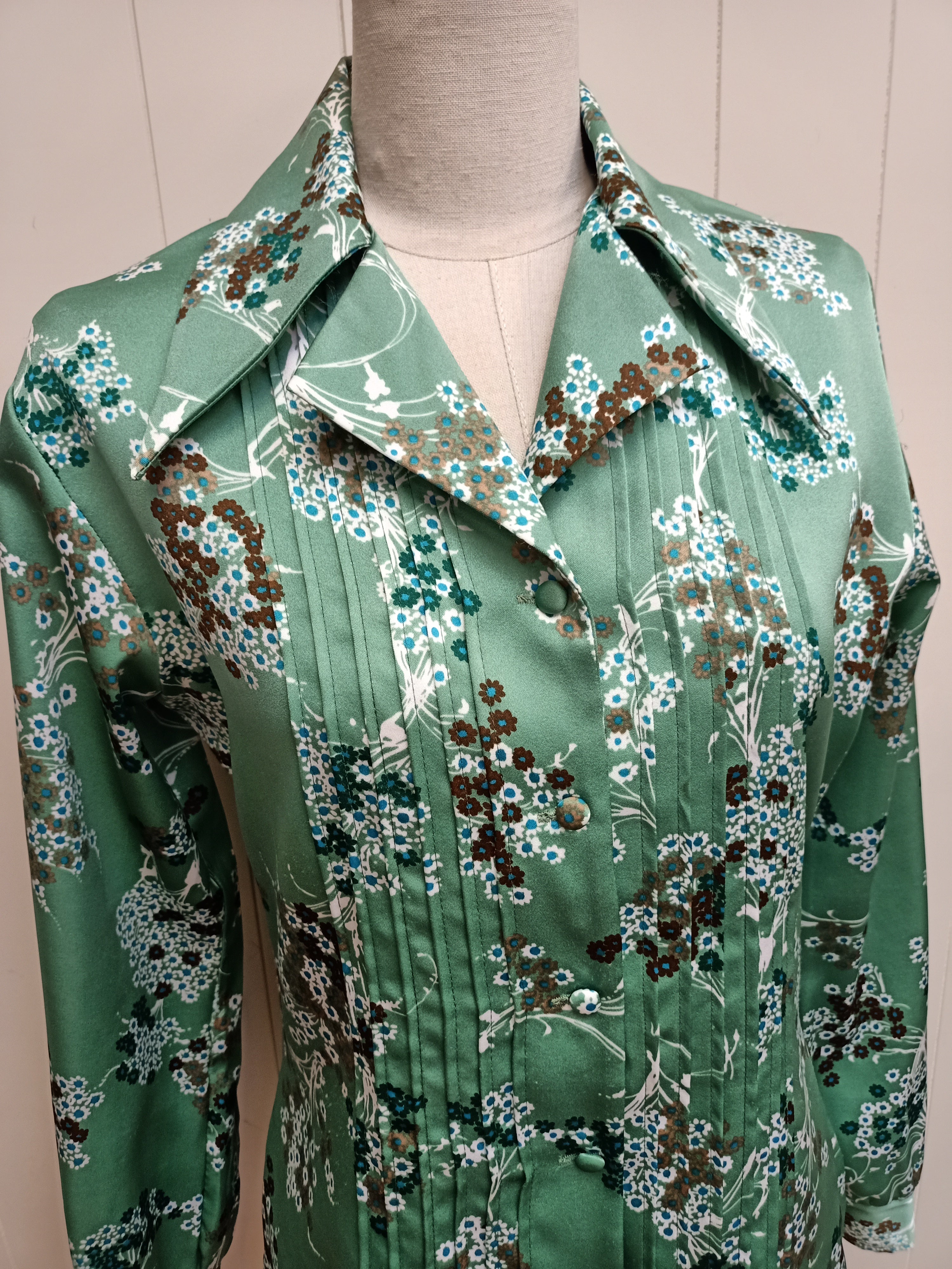 Vintage Lady Lichfield Green Floral Shirt