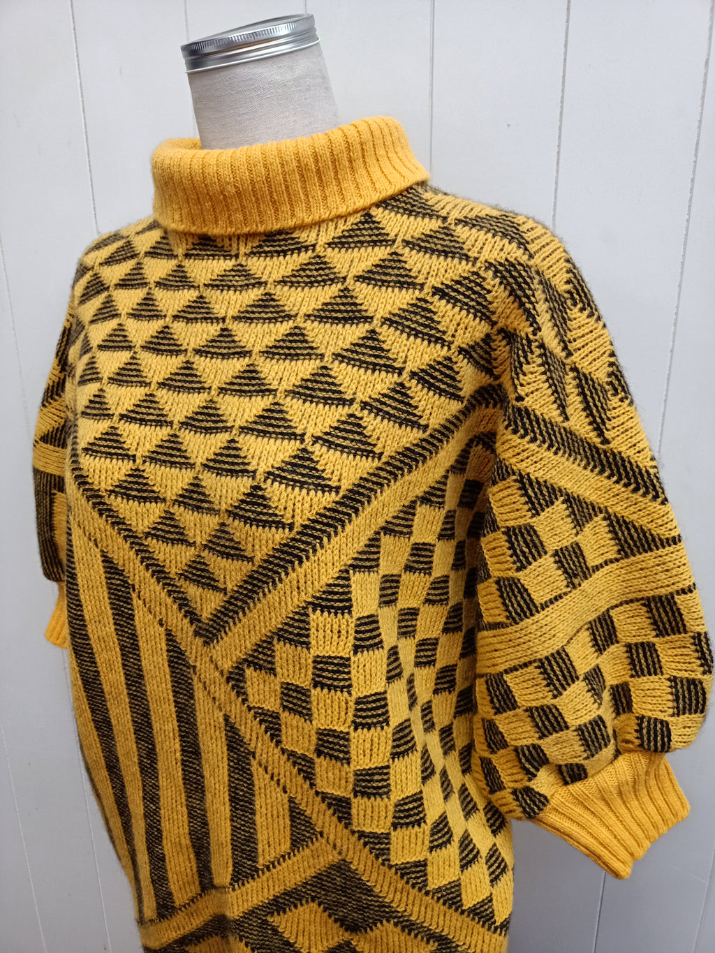 Vintage Geometric Knit Sweater