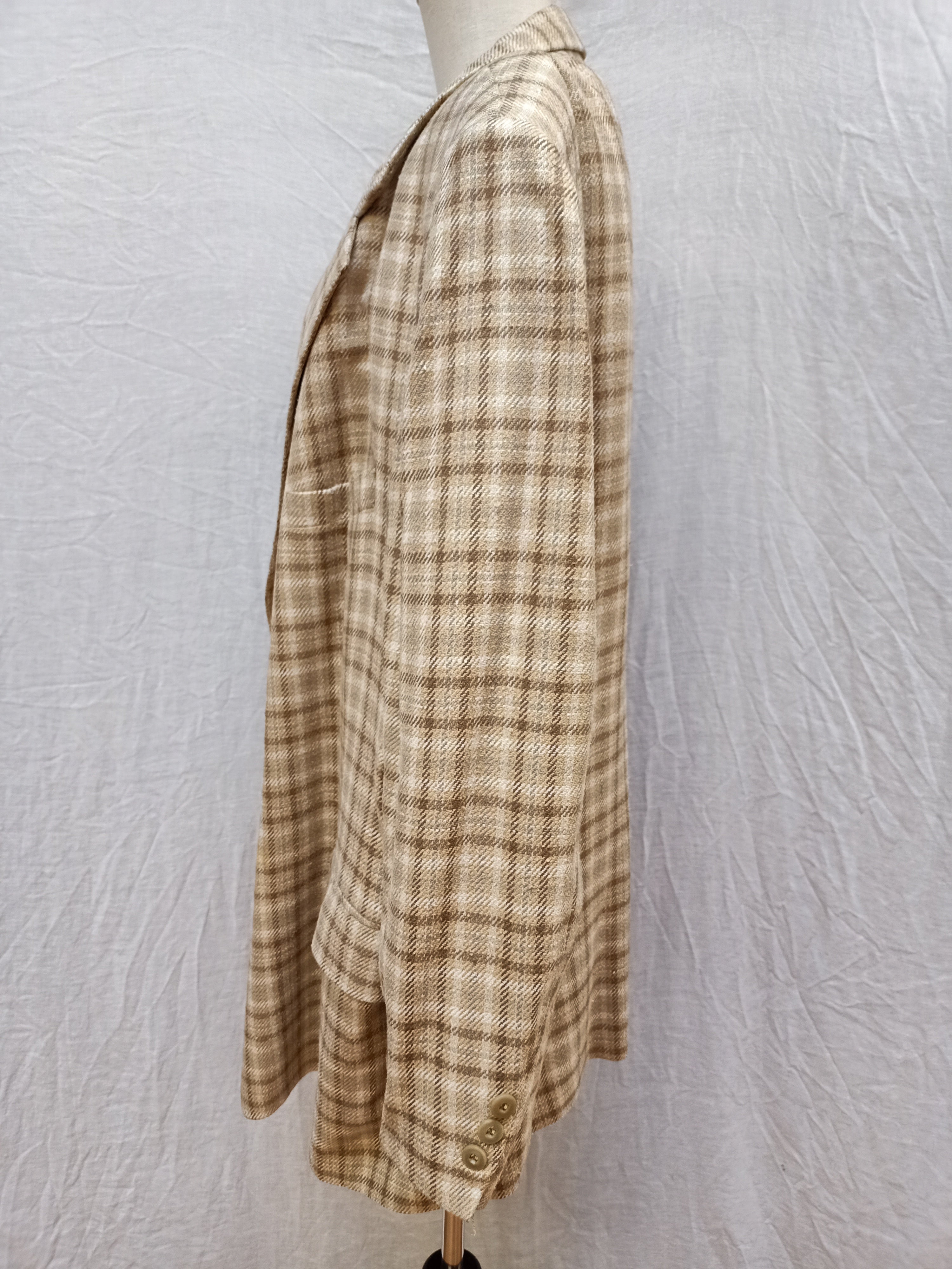 Retro Checkered Blazer