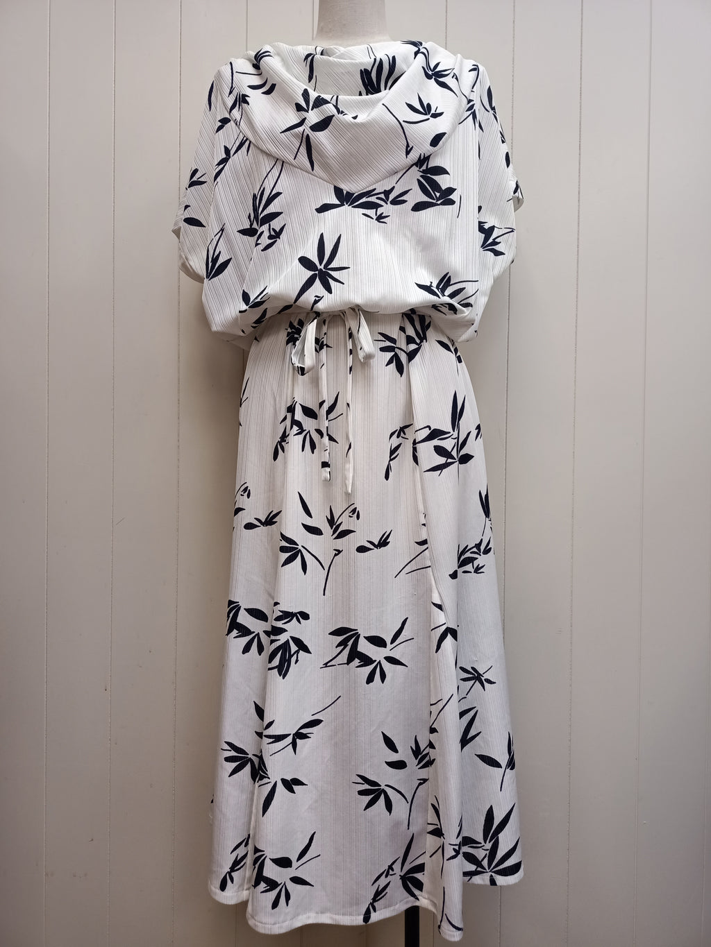 Vintage Cowl Neck Leaf Dress