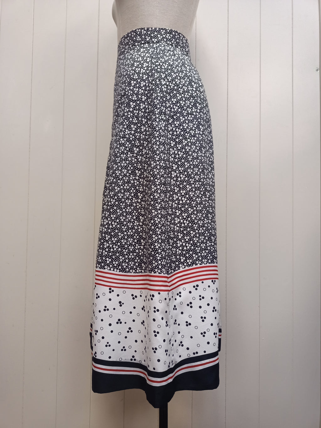 Vintage Up To Date Spotted Border Skirt