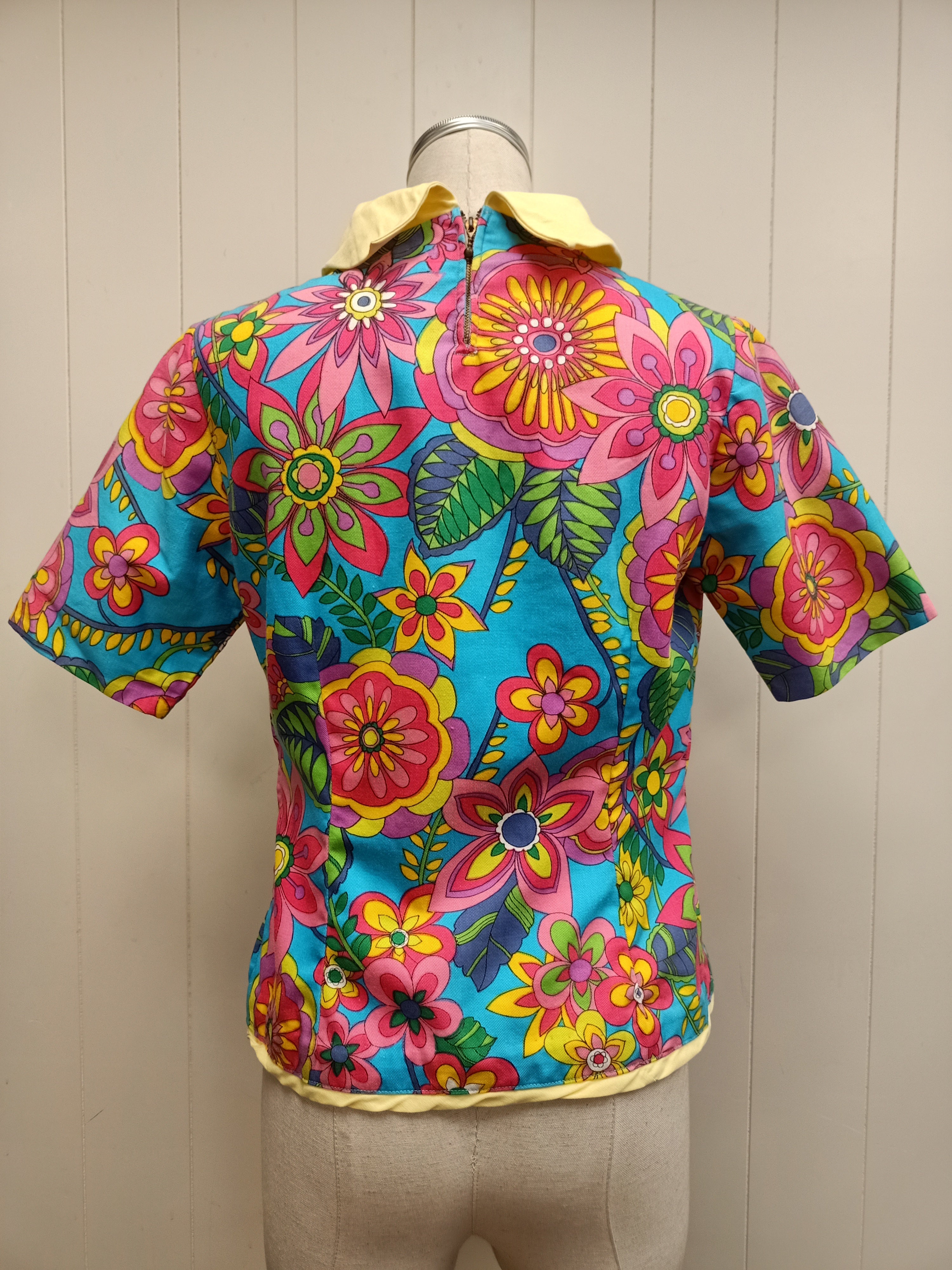 Vintage Flower Power Shirt
