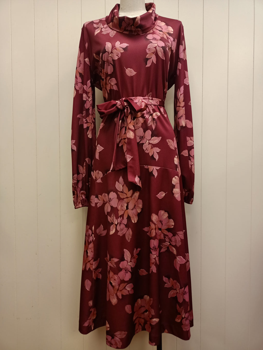 Vintage Perfectly Twee Floral Dress