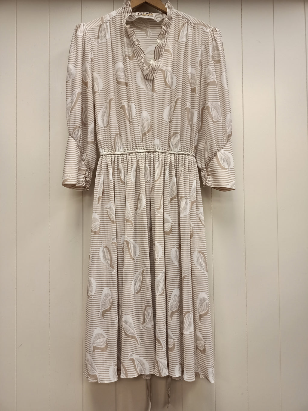 Vintage Puritan Leaf Pleated Dress