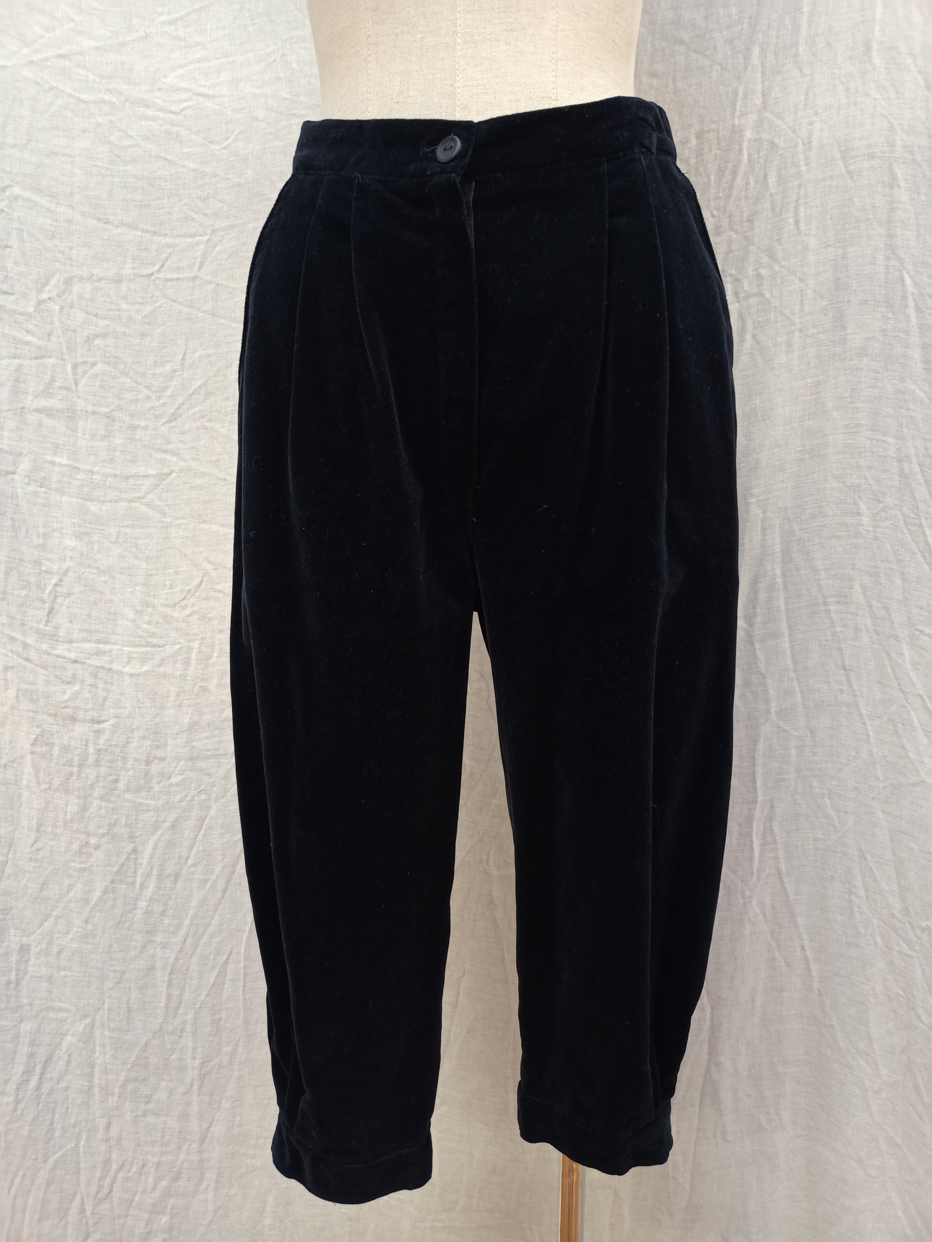 Vintage Velvet Capri Pants