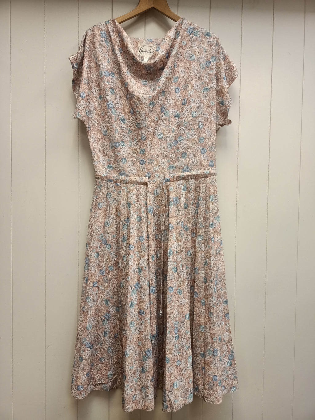 Vintage Gainsboro Floral Sheen Dress