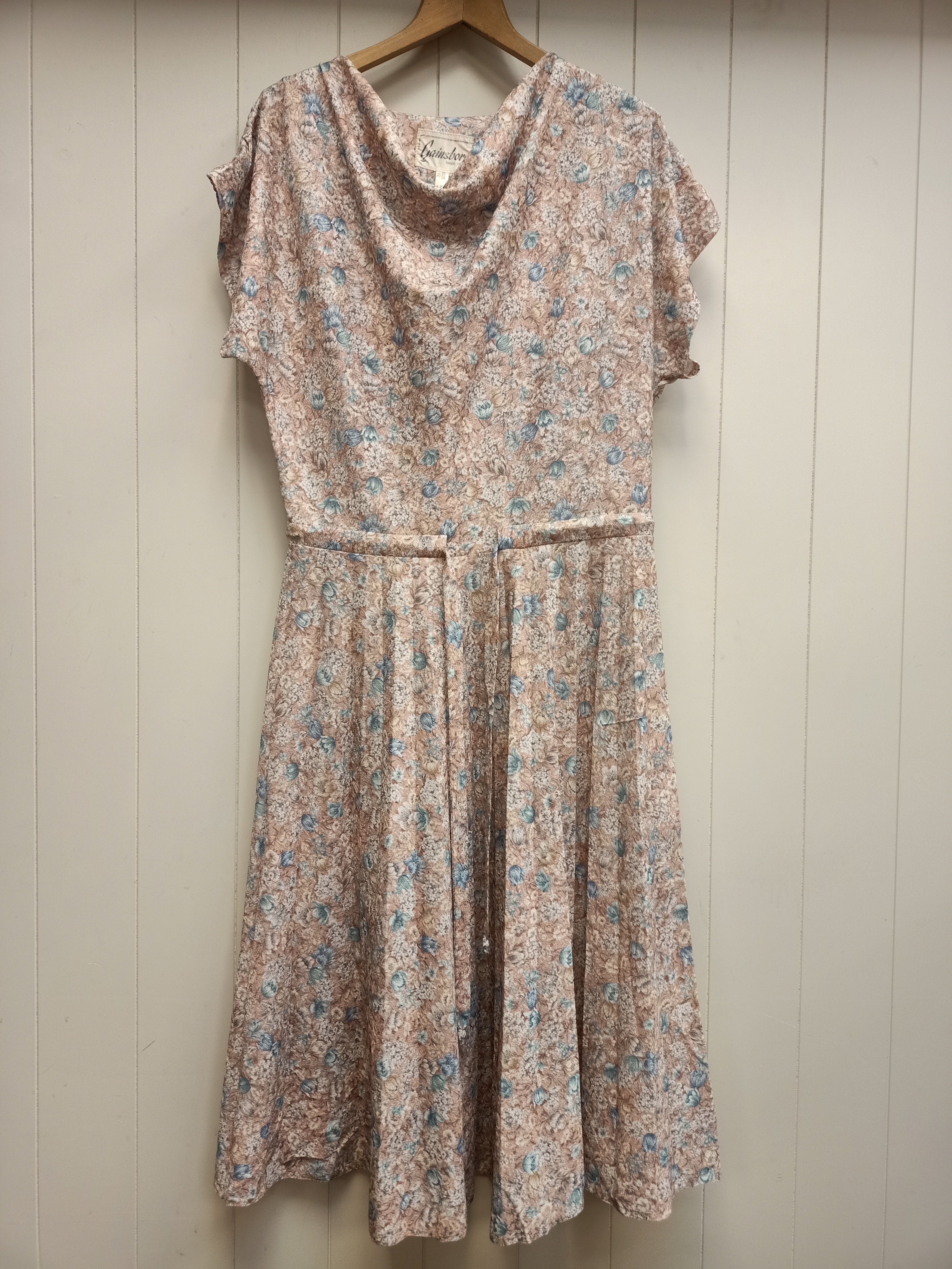Vintage Gainsboro Floral Sheen Dress
