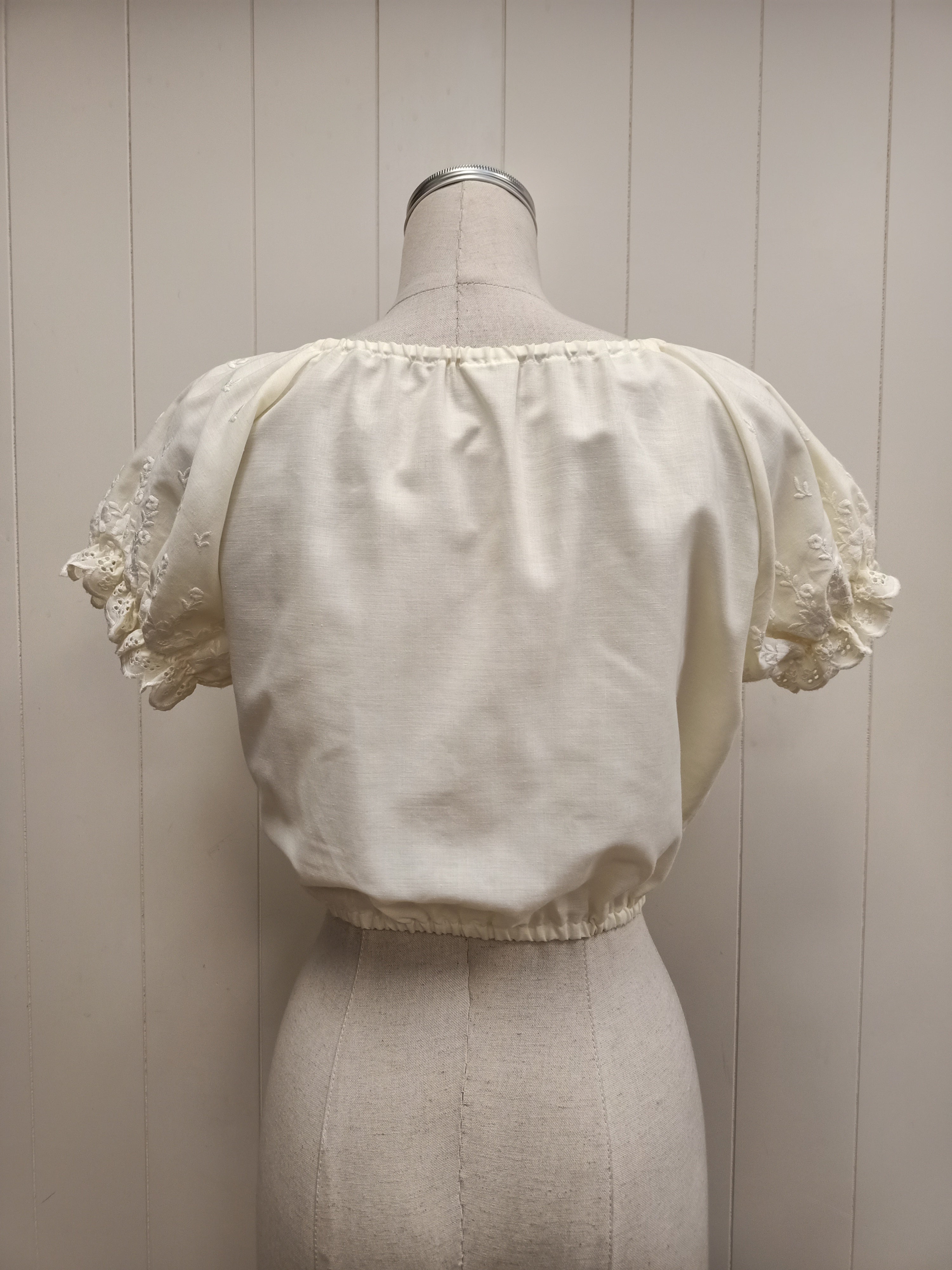 Vintage Broderie Anglaise Crop Peasant Shirt