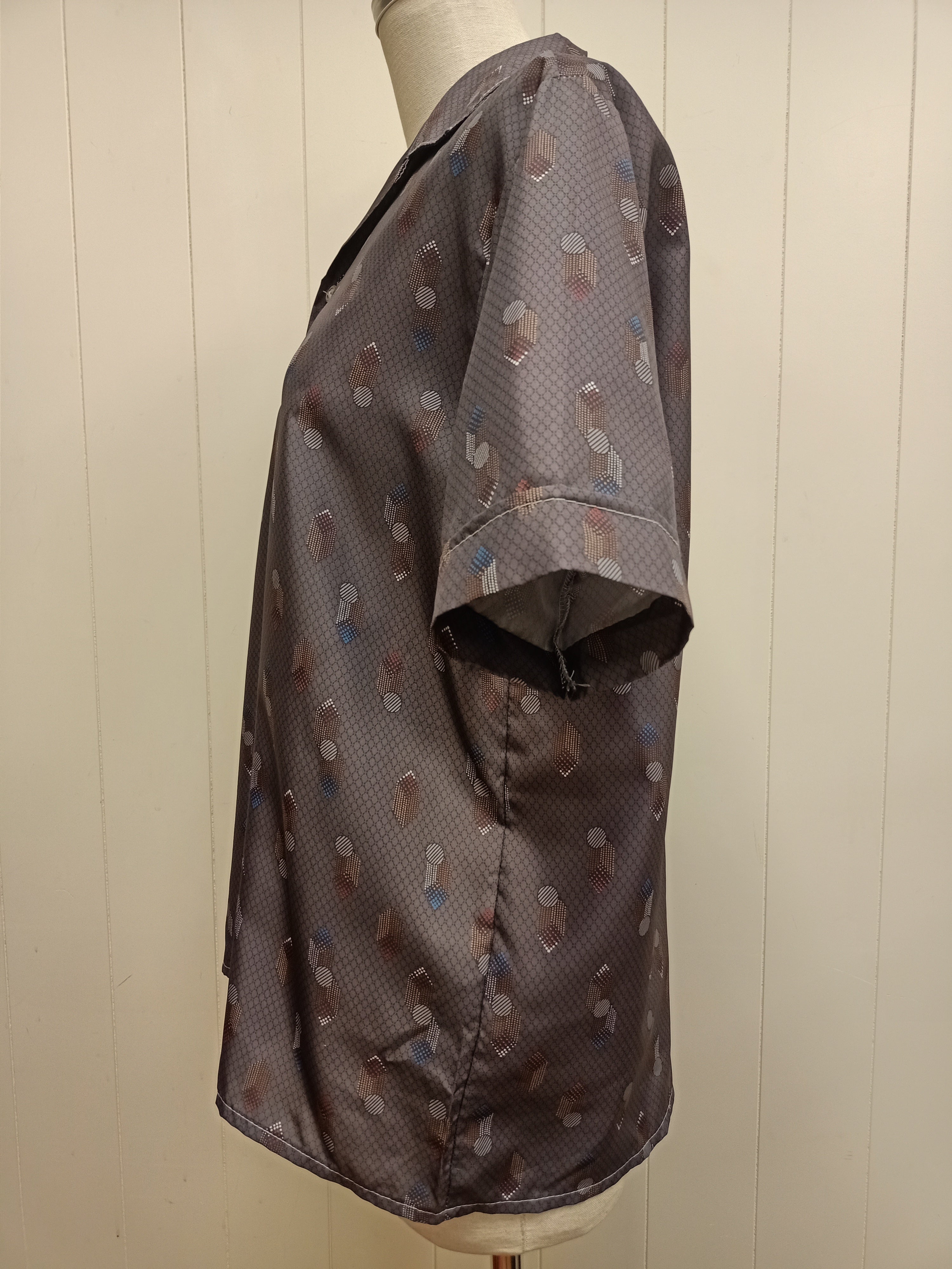 Vintage Wyndham Geometric Shirt