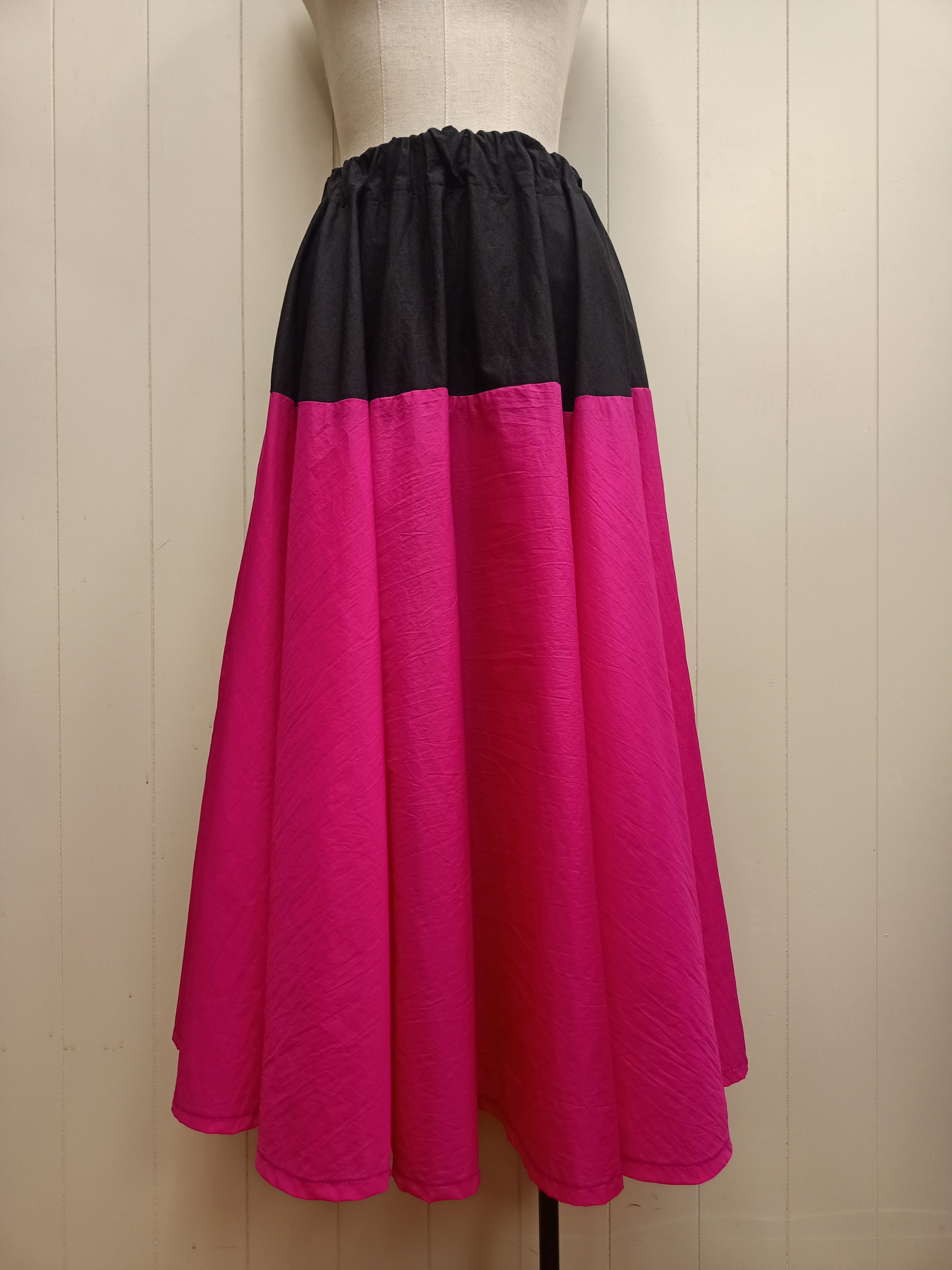 Vintage Black & Magenta Skirt