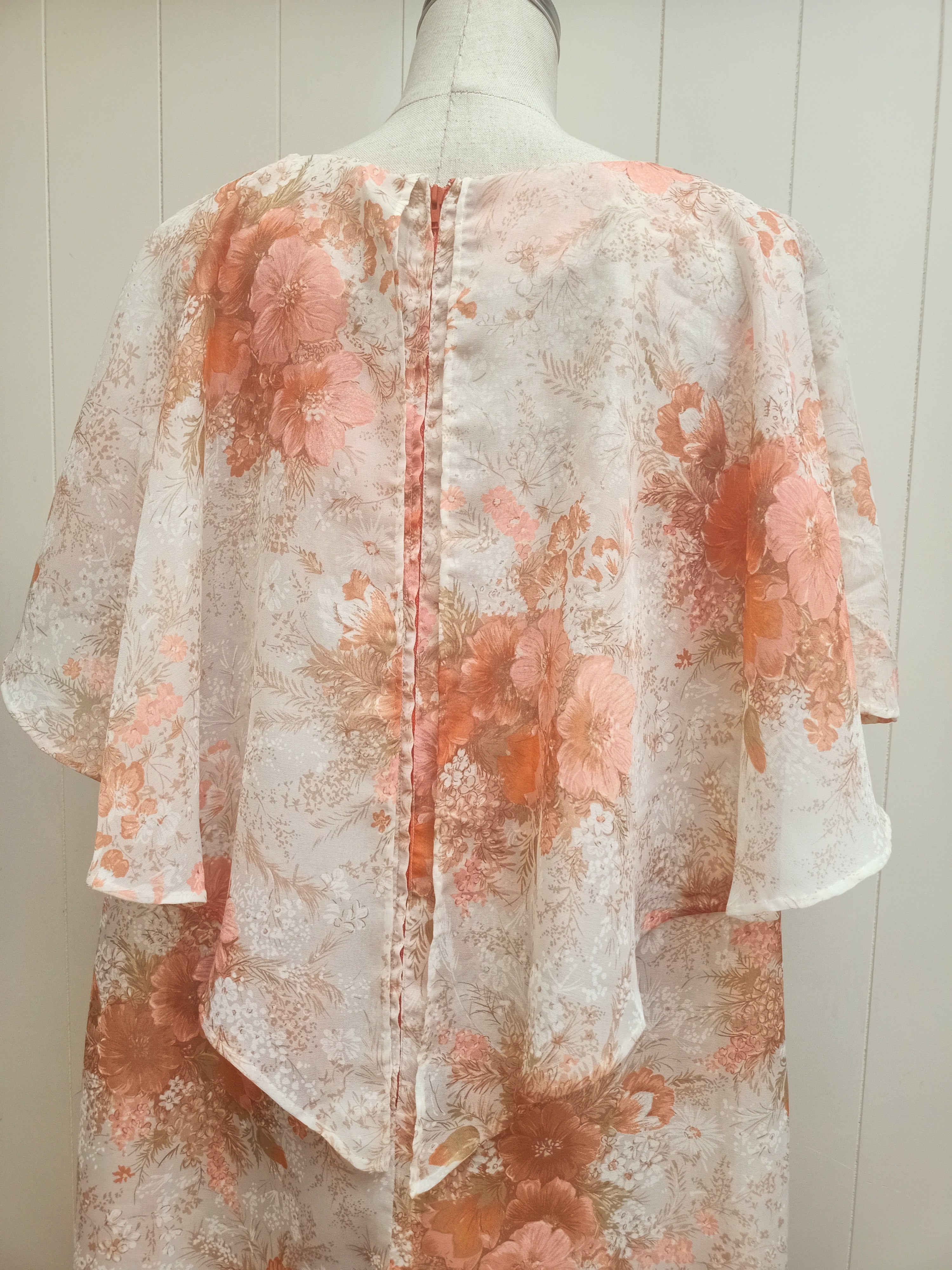 Vintage Peach Floral Chiffon Dress