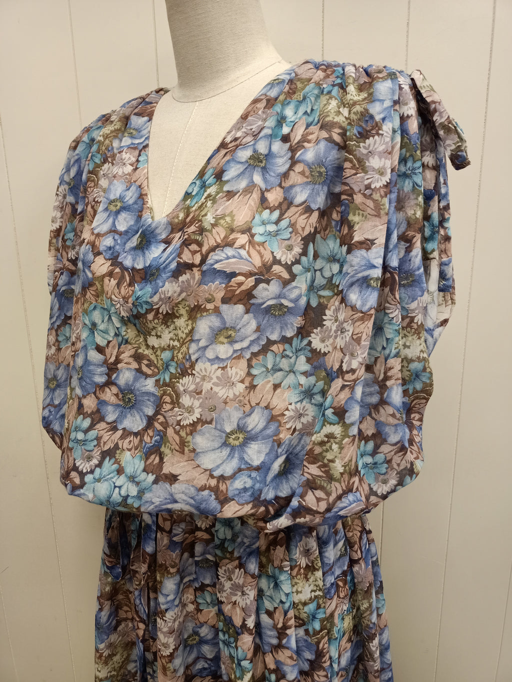 Vintage Blouson Floral Dress