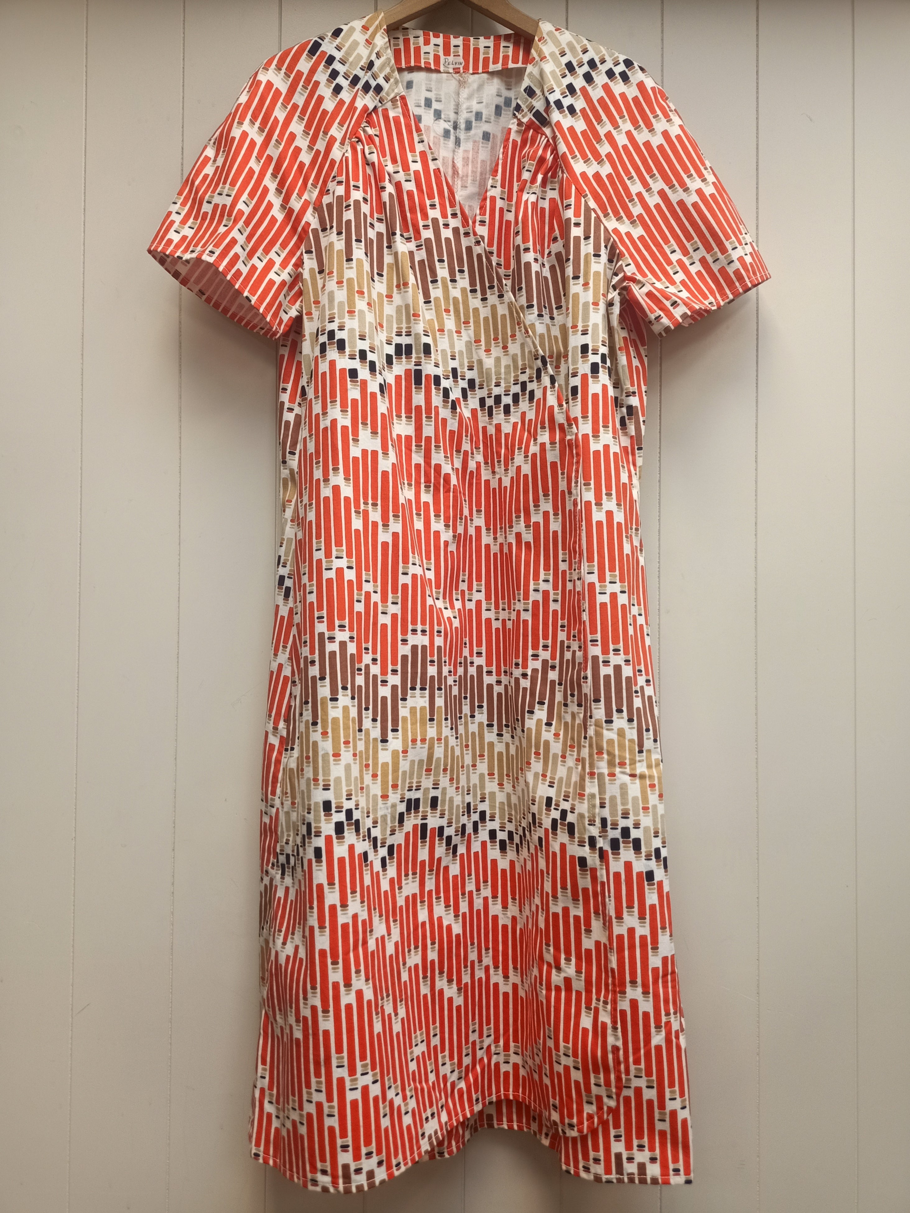 Vintage Wrap Geometric Dash Dress