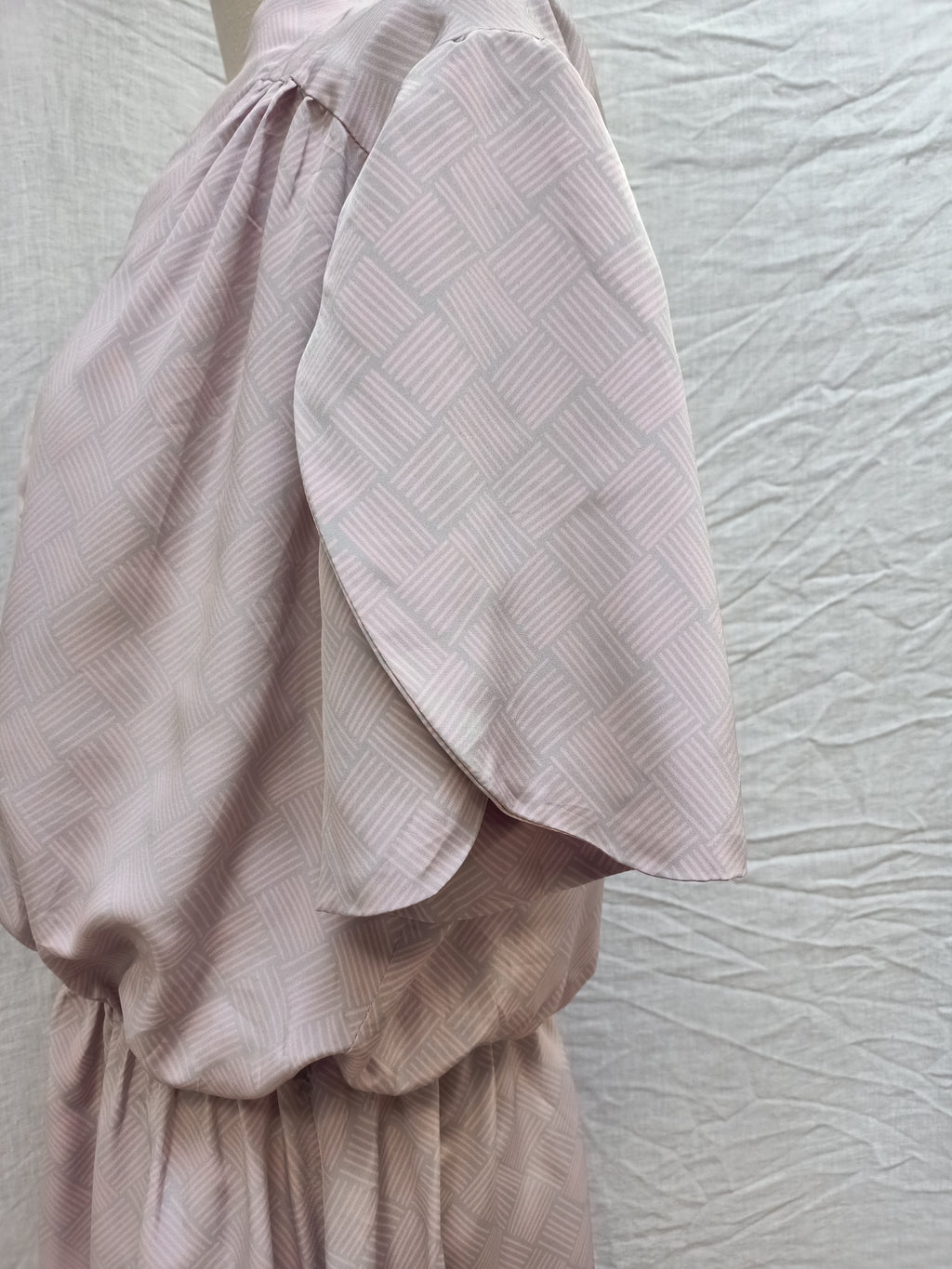 Vintage Tulip Sleeves Dress