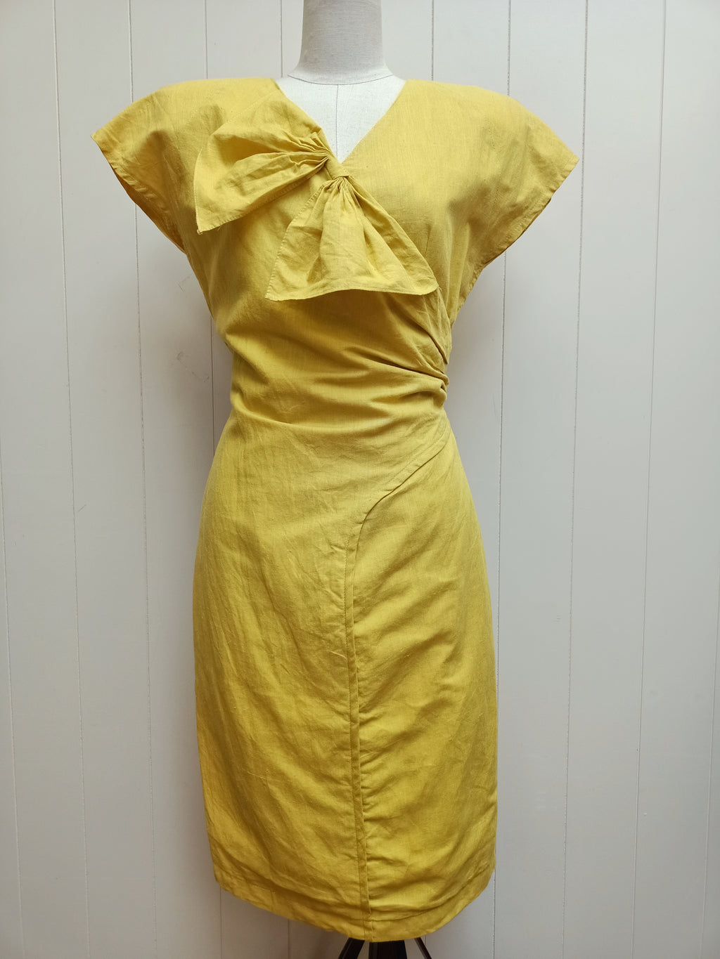 Retro Paris Trend Dress