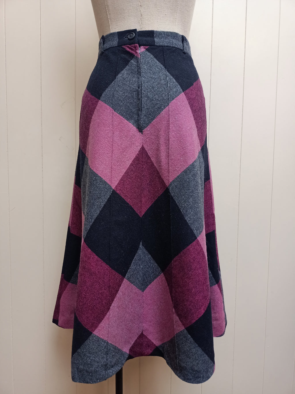 Vintage Flookies Plaid Skirt