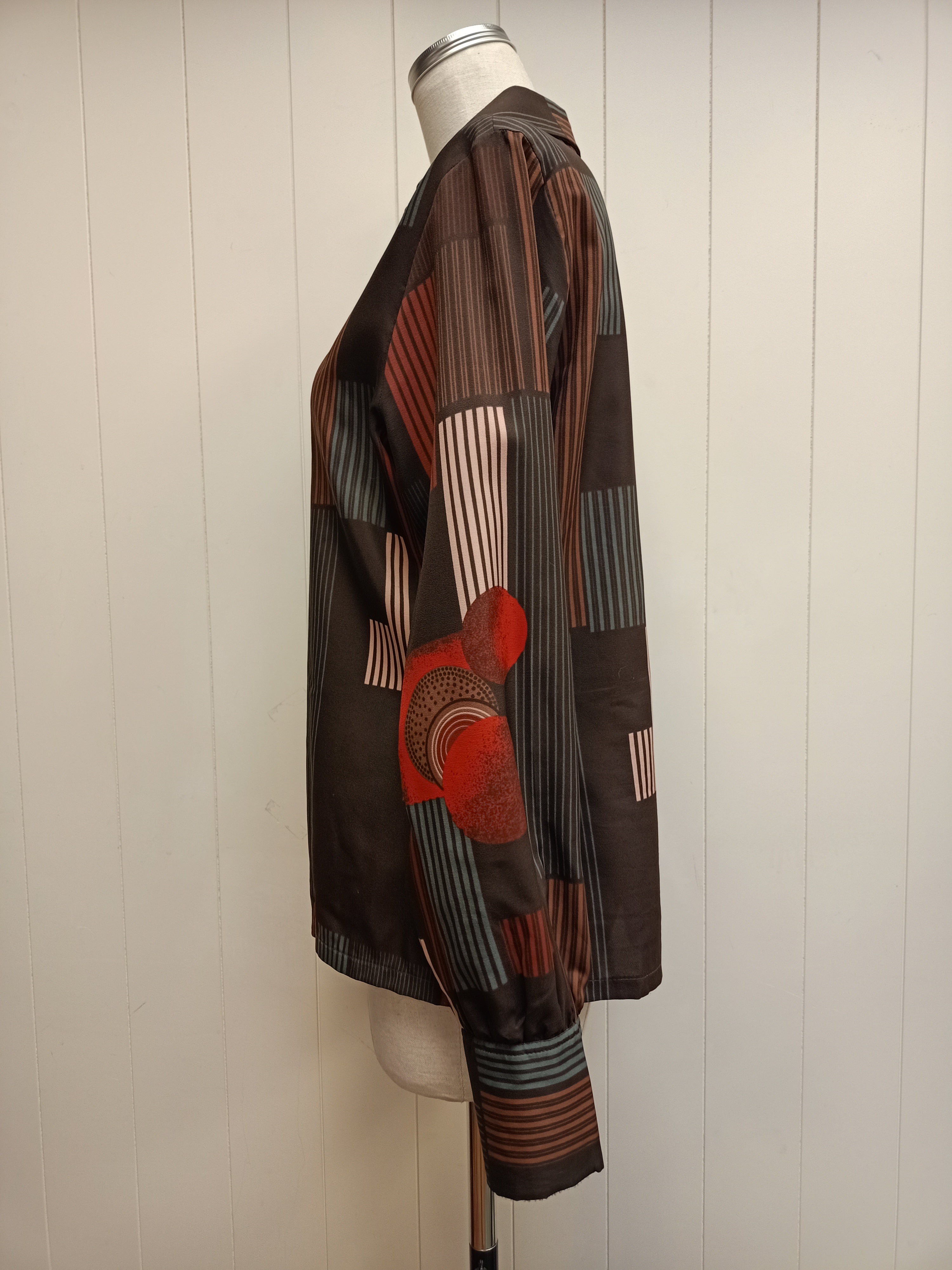 Vintage The Shirt Club Abstract Stripe Shirt