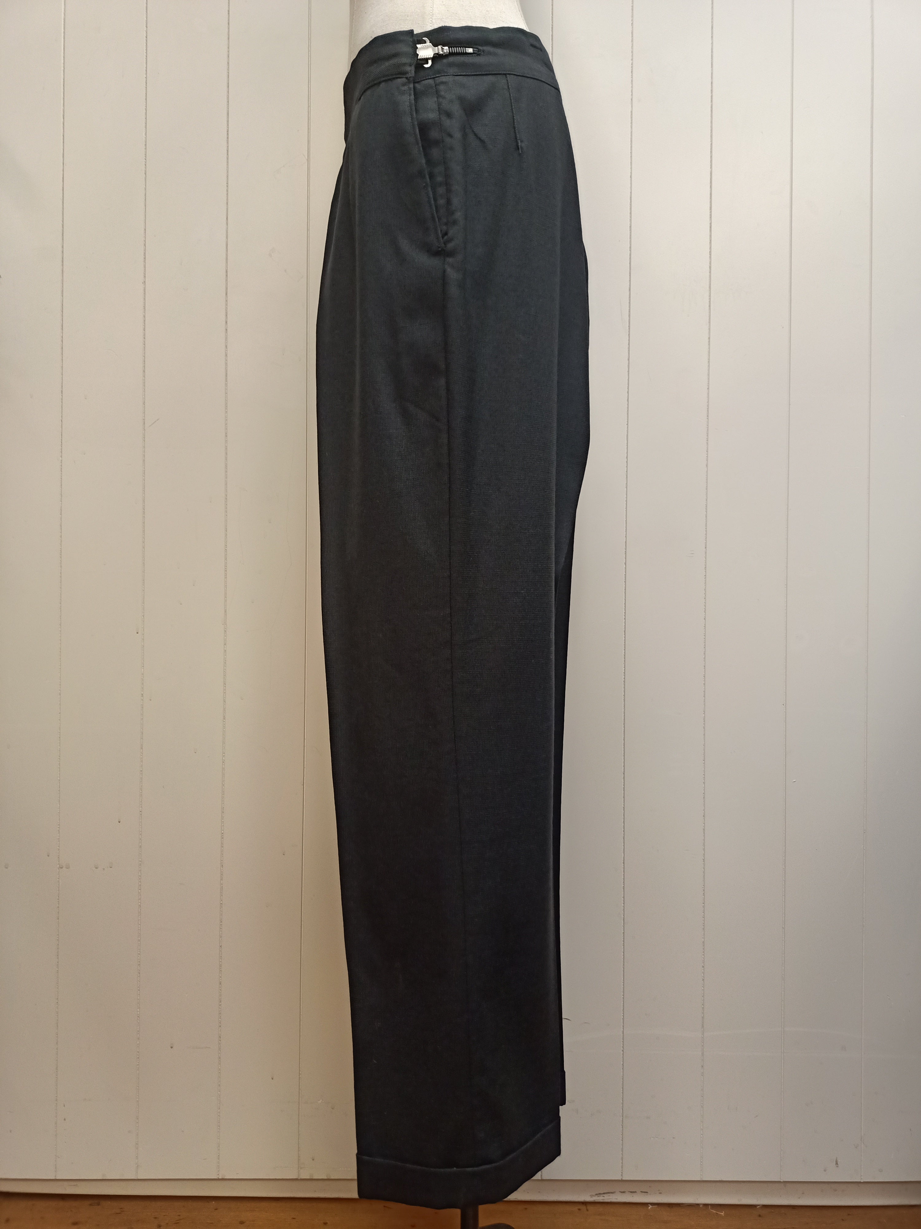 Vintage Mens Aranui Pants
