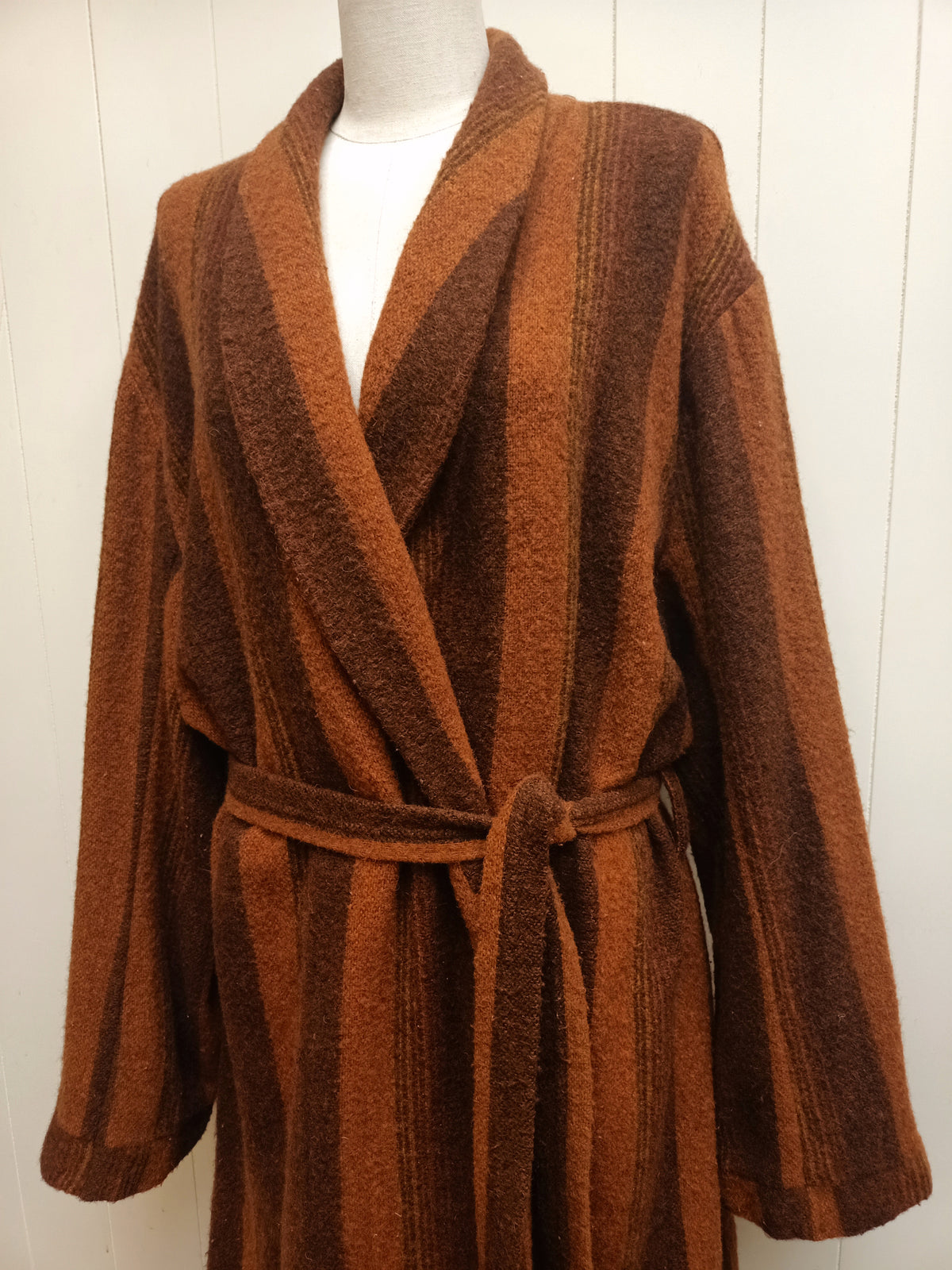Vintage Mens Mr Australia Brown & Orange Striped Robe