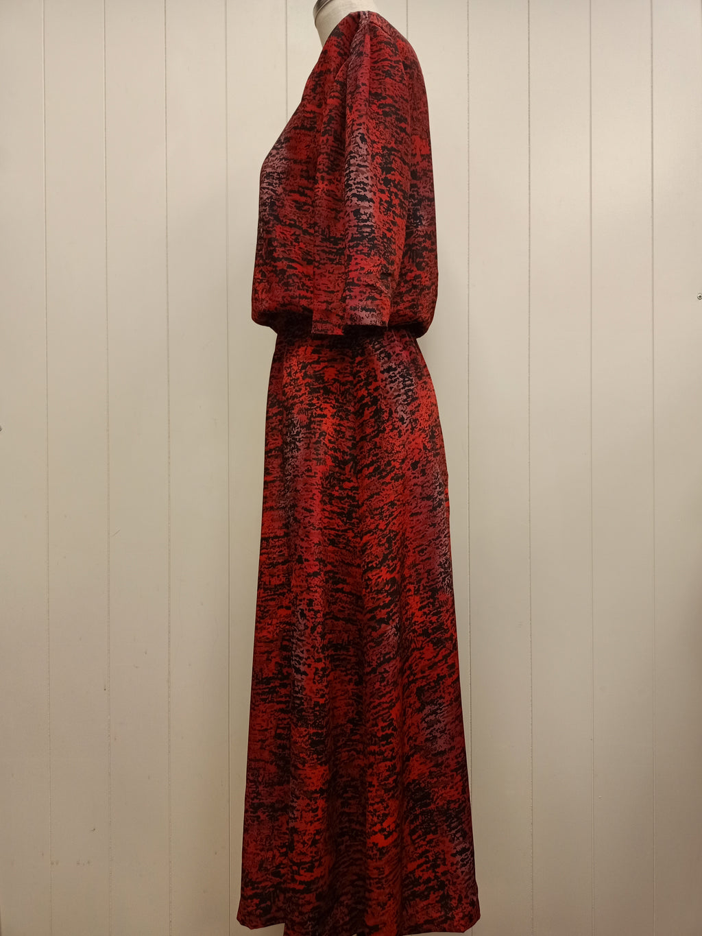 Vintage Red Ripple Dress