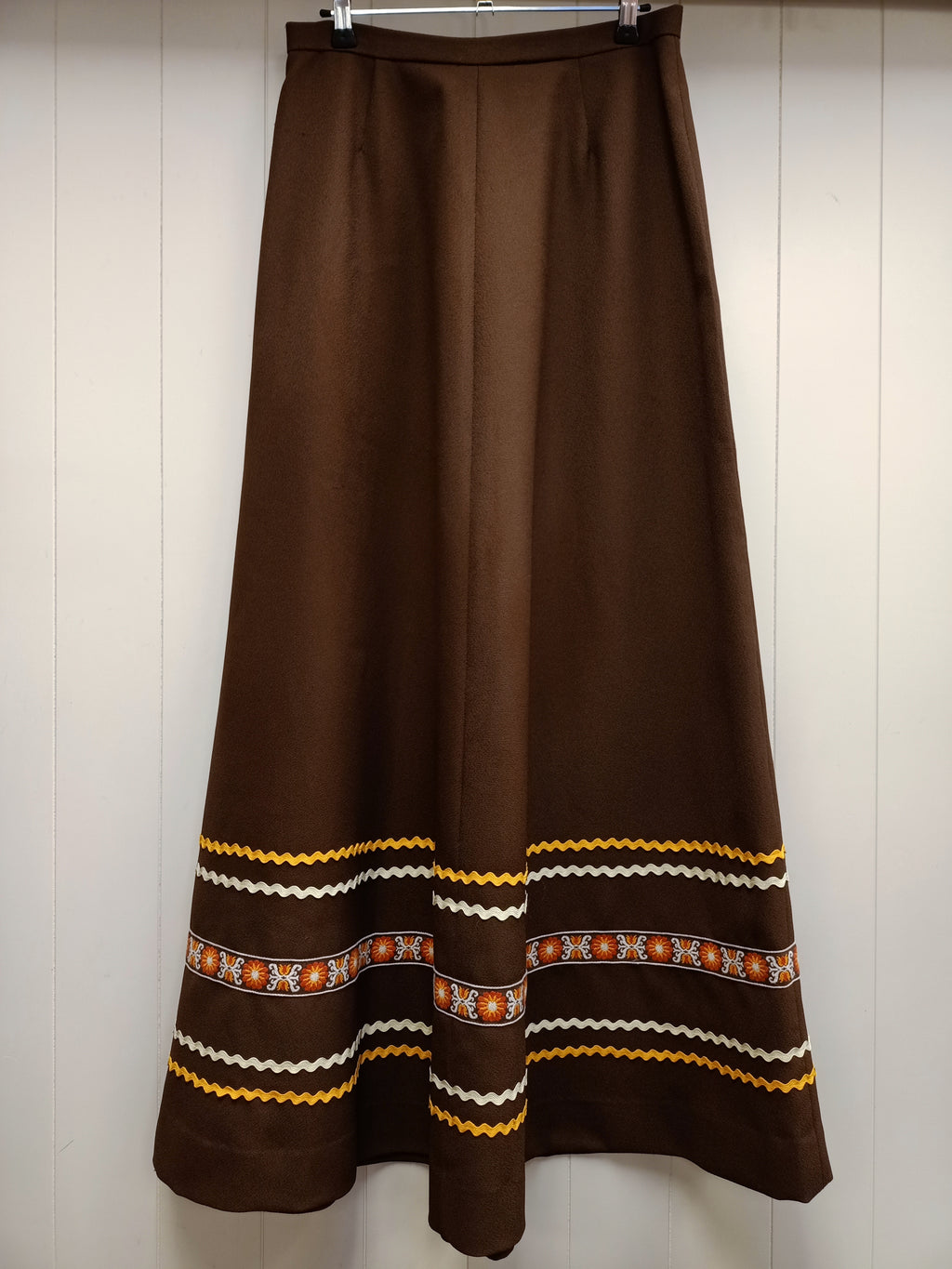 Vintage Border Brown Maxi Skirt