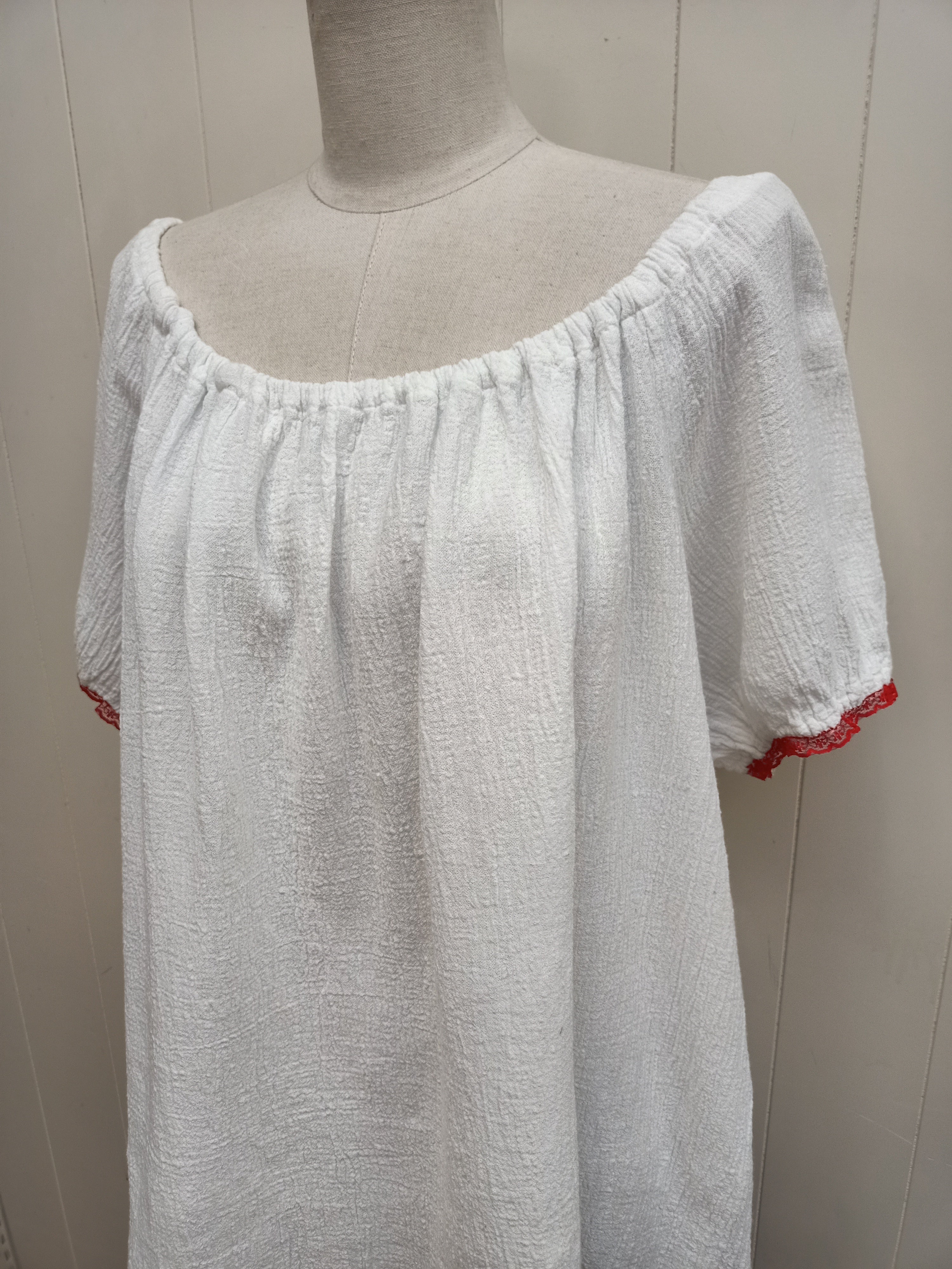 Vintage Red Trim Peasant Shirt