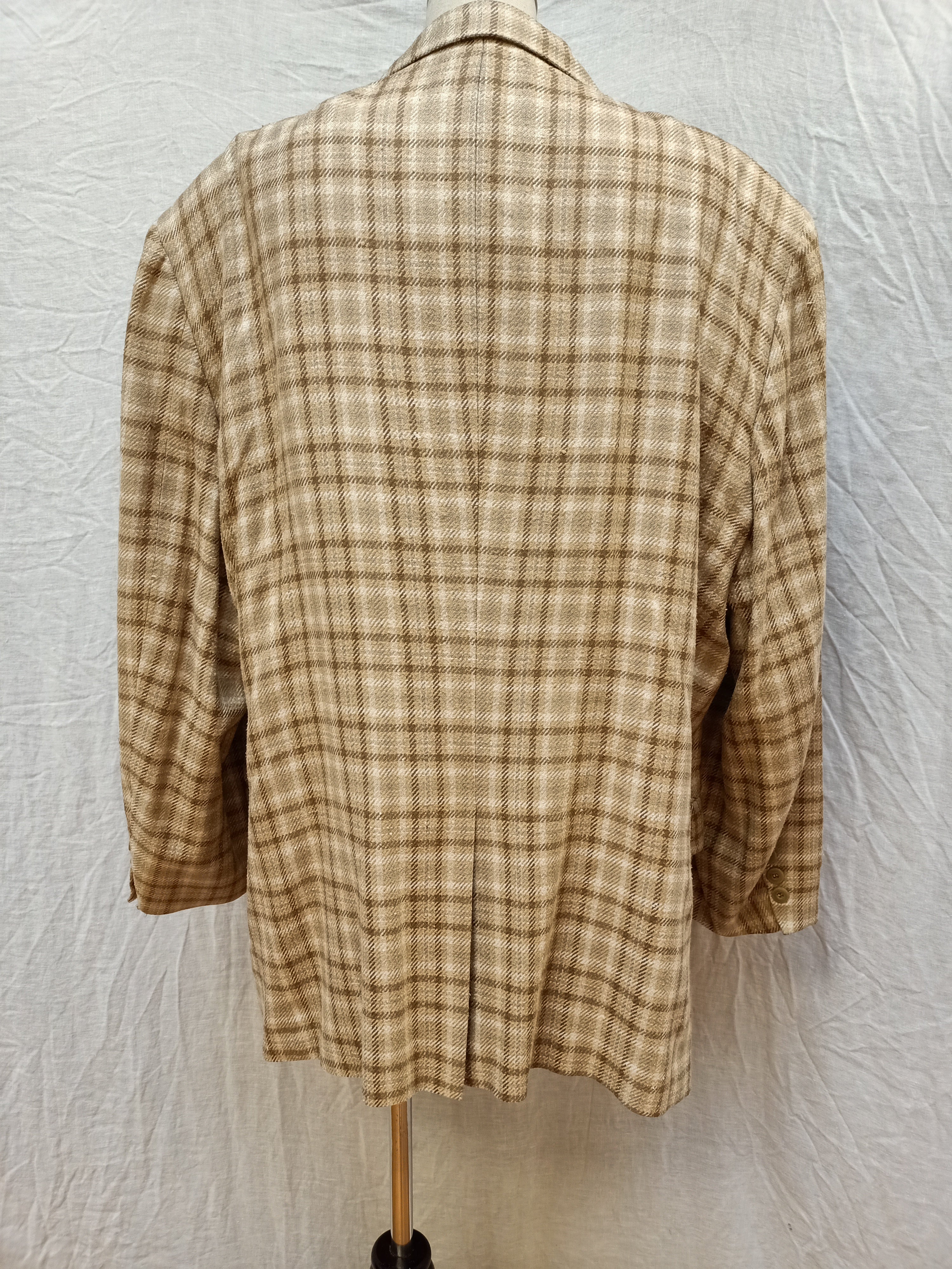 Retro Checkered Blazer