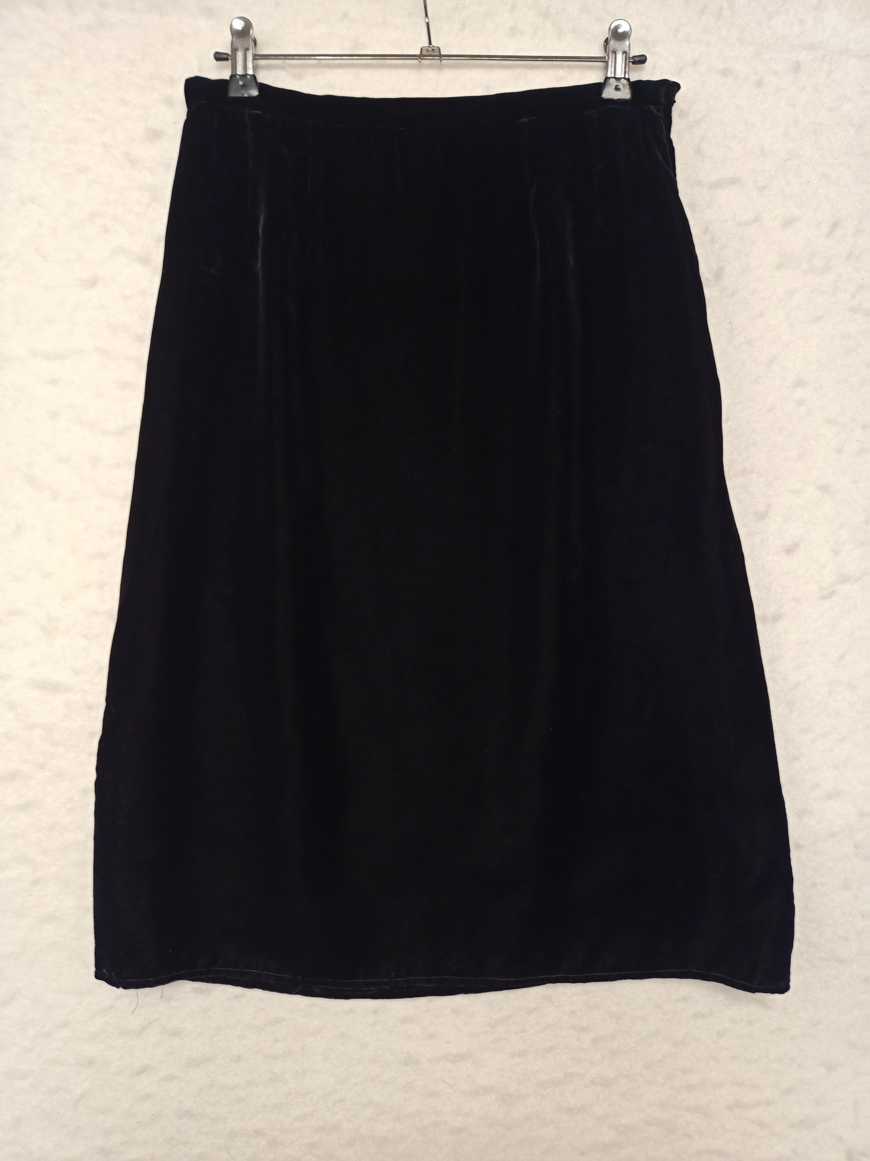 Vintage Black Velvet Pencil Skirt