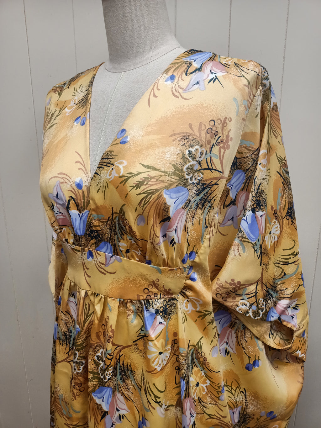 Vintage Light Yellow Floral Caftan Dress