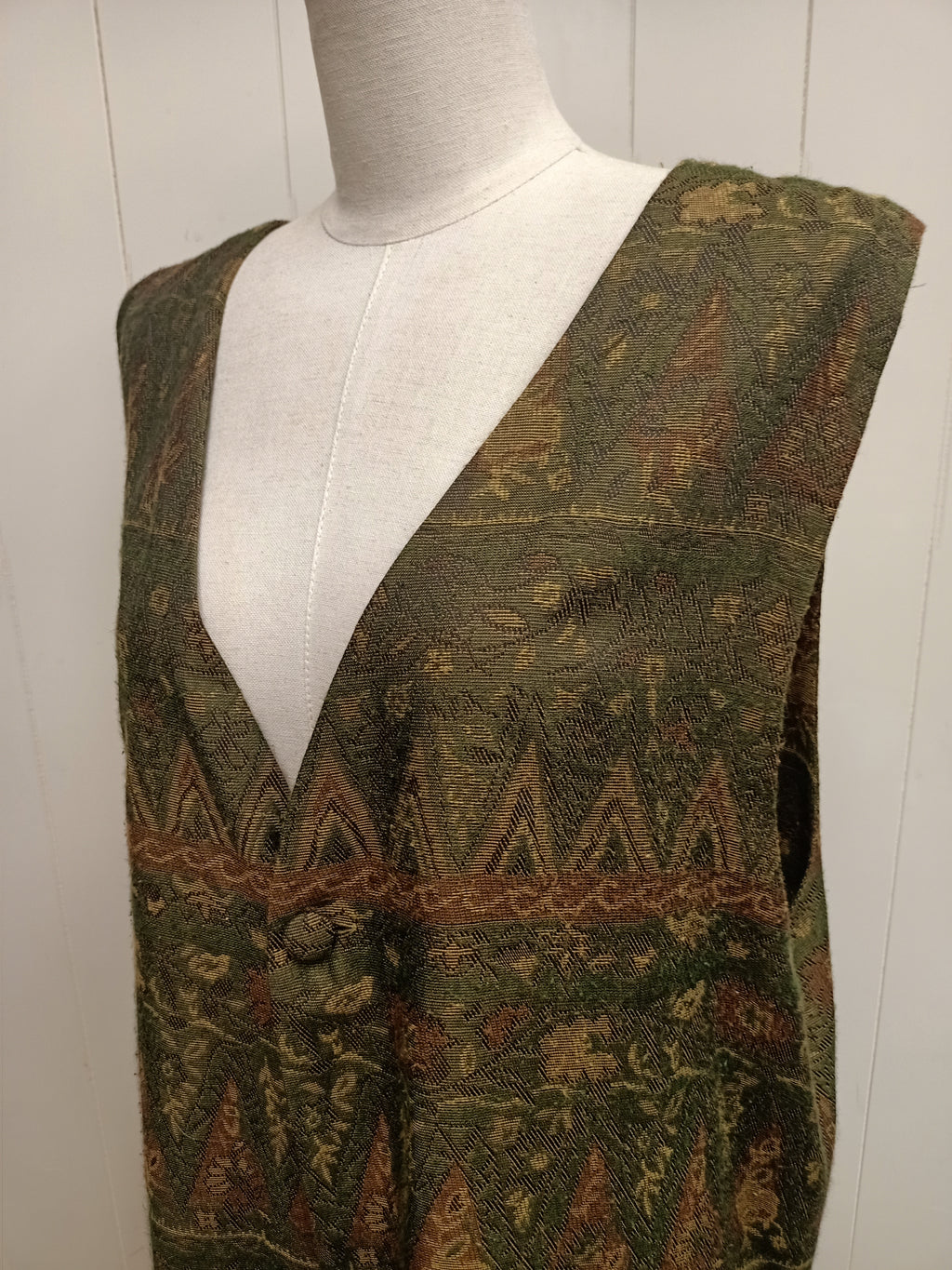 Vintage Hero Jacquard Vest