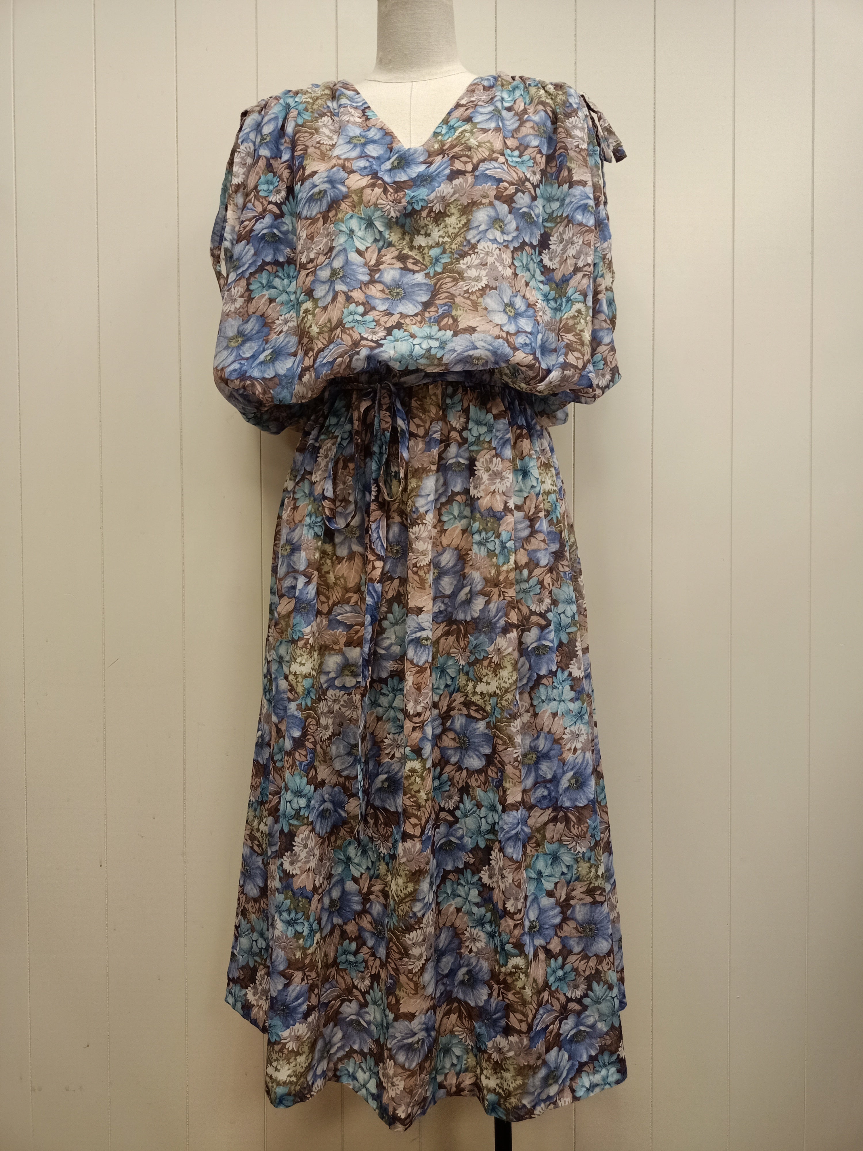 Vintage Blouson Floral Dress