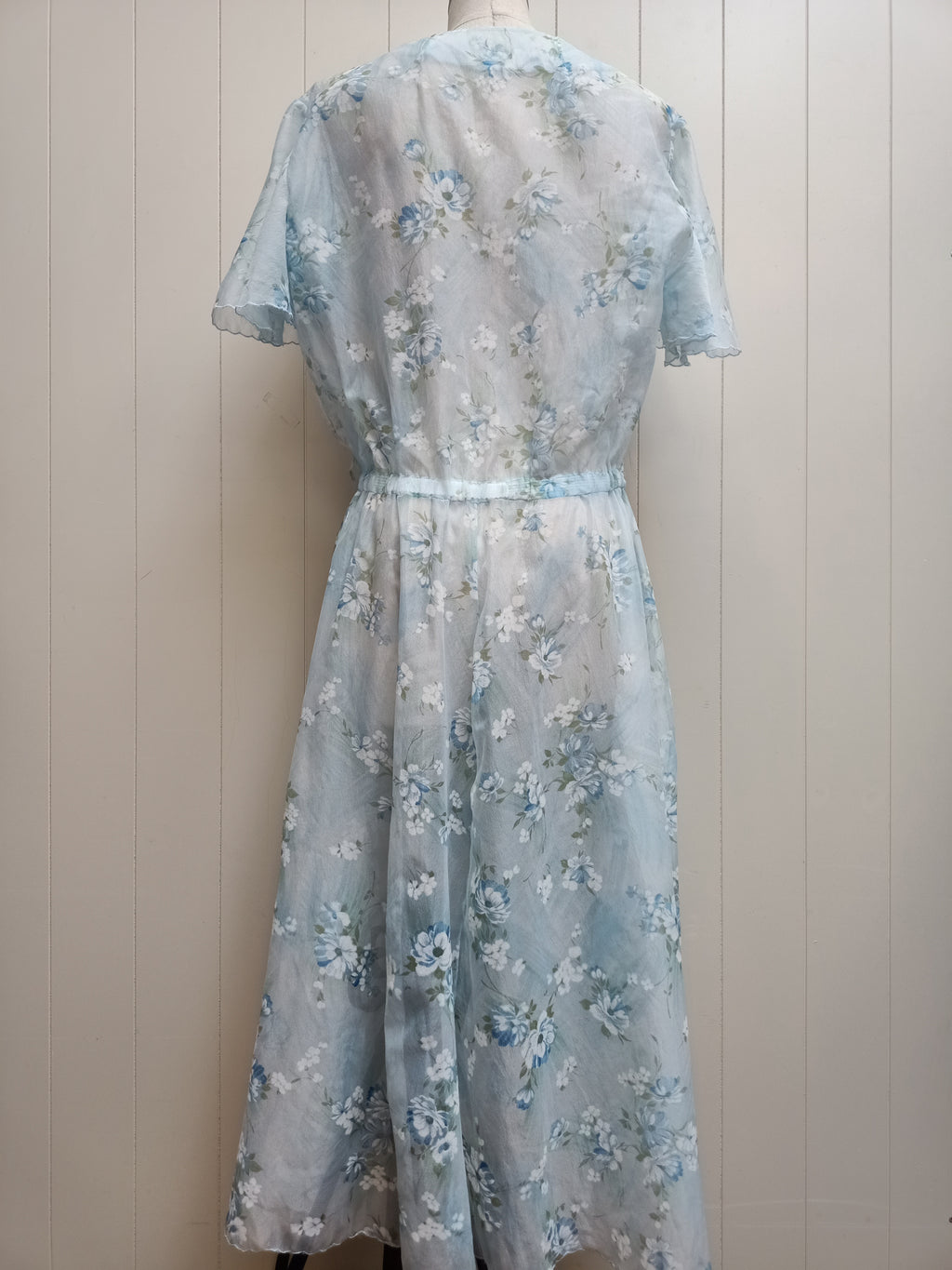 Vintage Floral Ruffle Dress