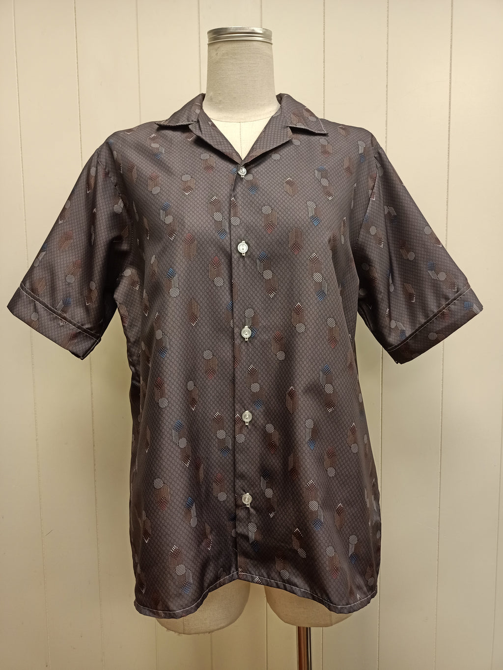 Vintage Wyndham Geometric Shirt