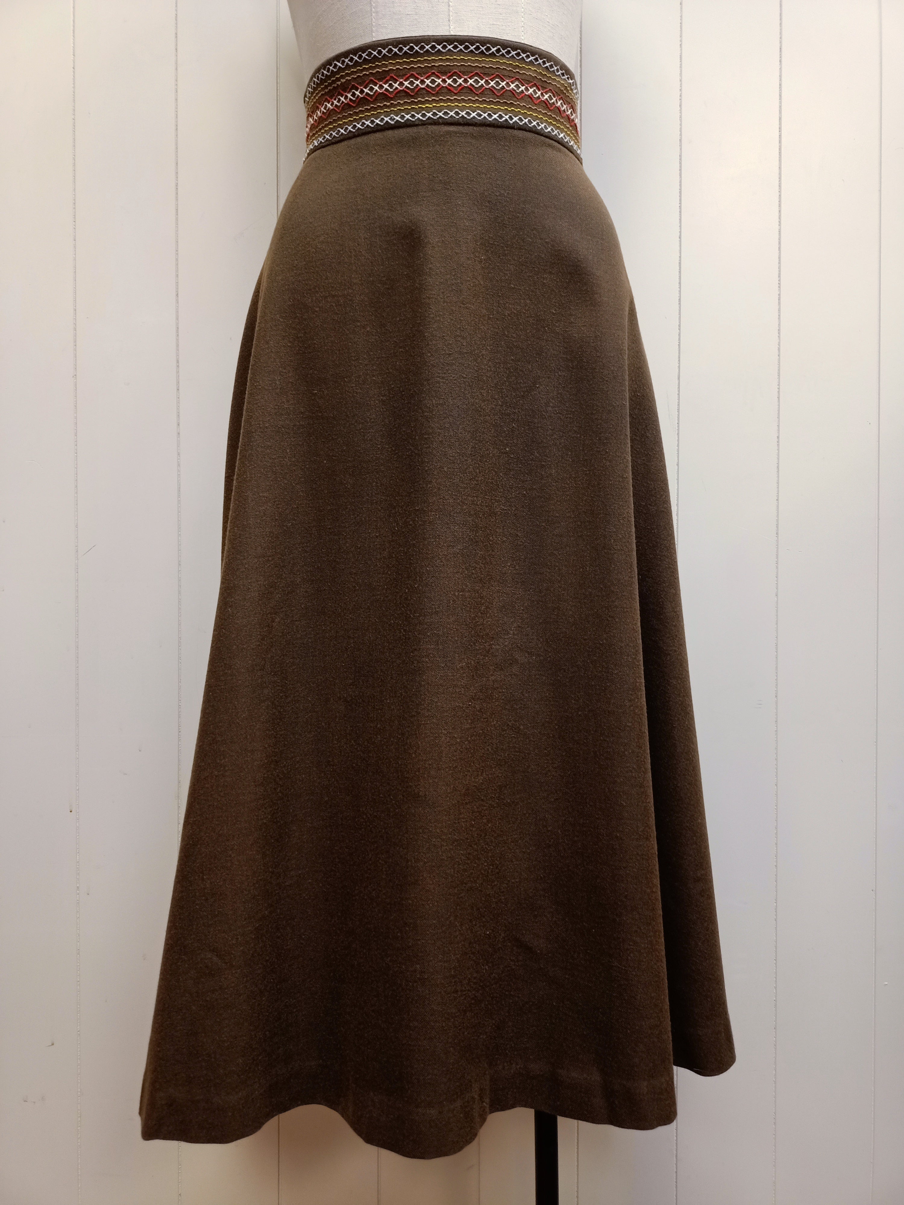 Vintage Fidgits Smocked Brown Skirt