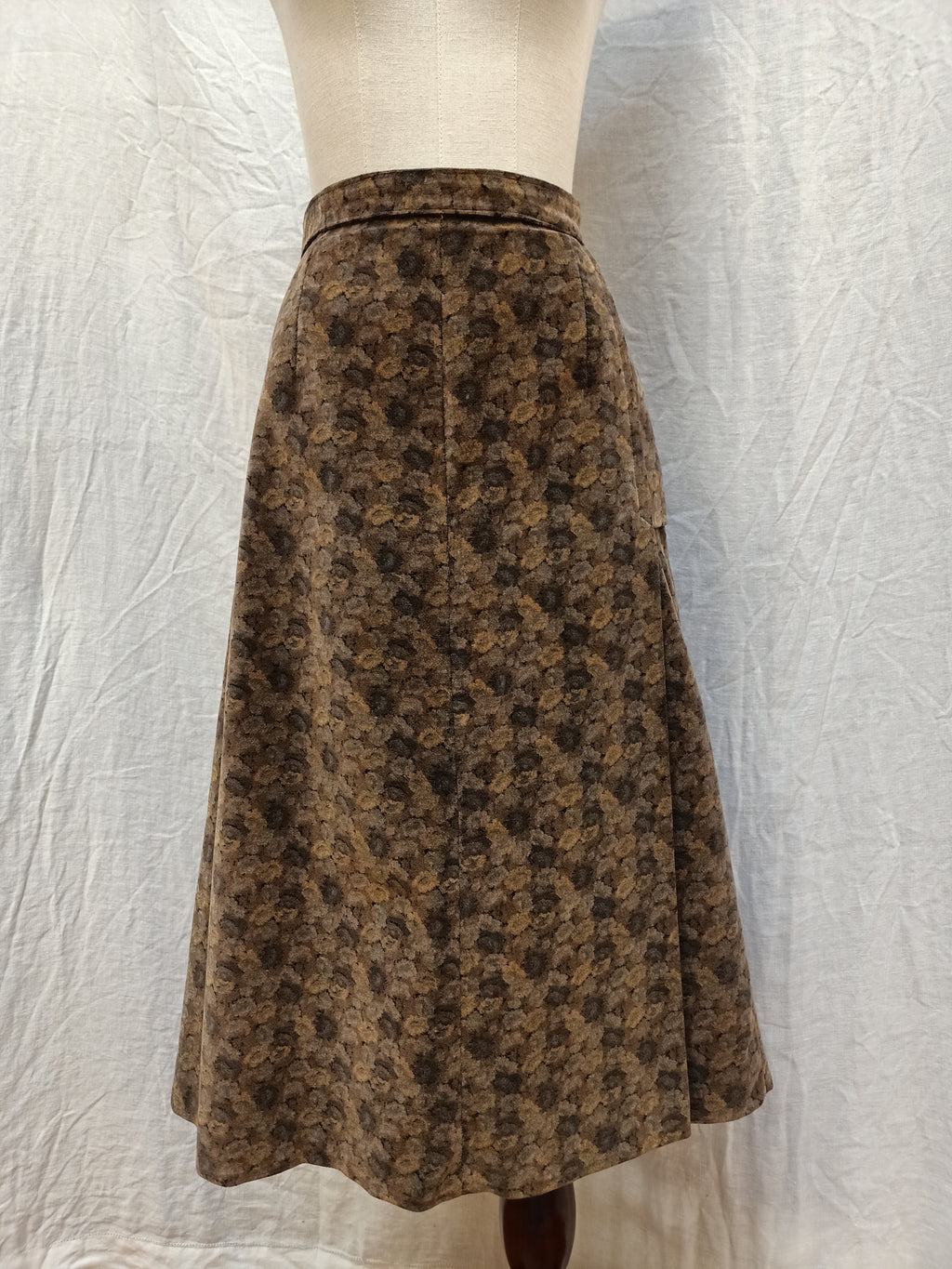 Retro Brown Skirt