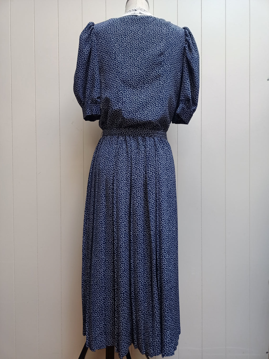 Vintage Lace Collar Floral Dress