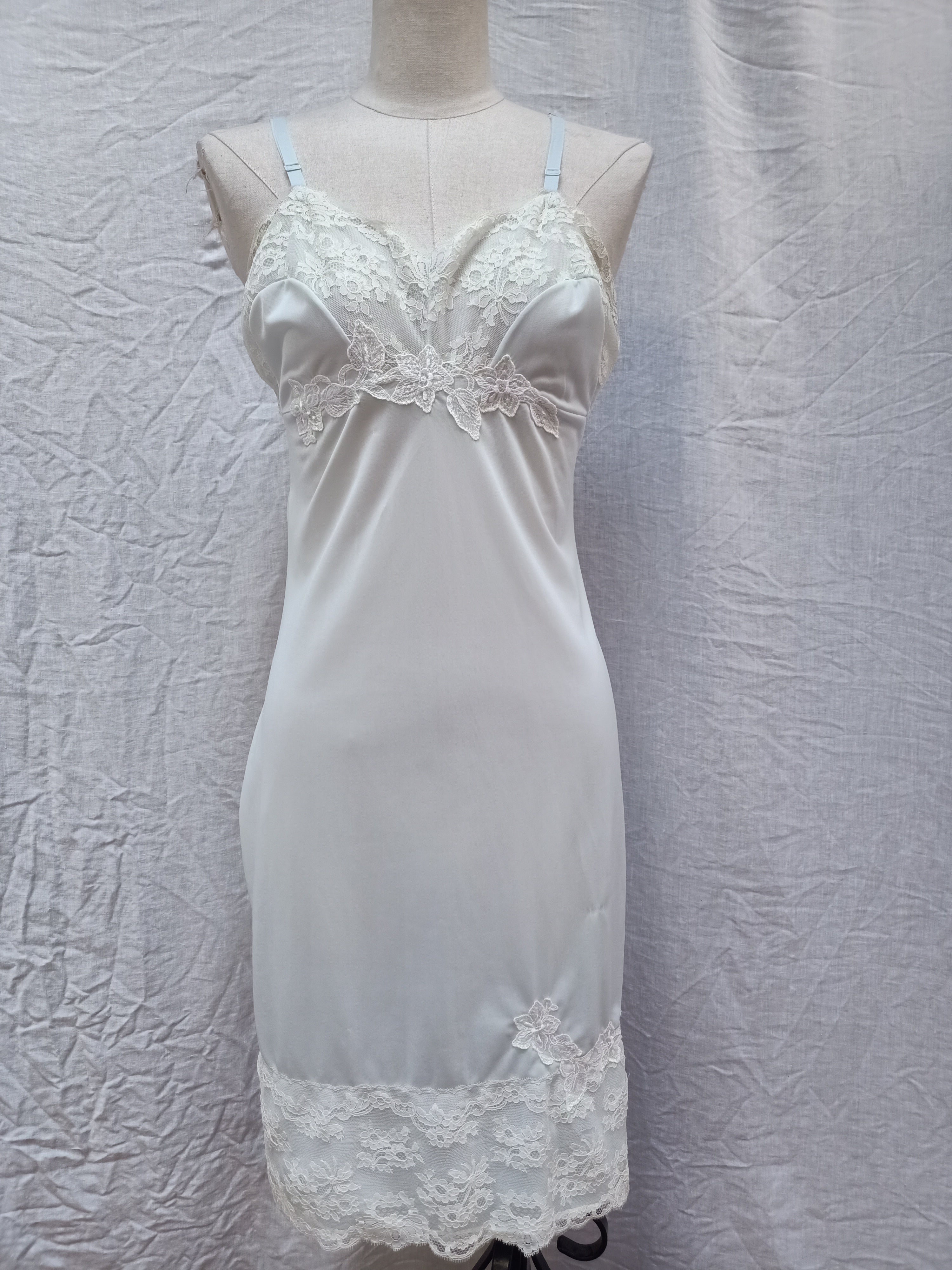 Vintage Festival Lingerie Slip