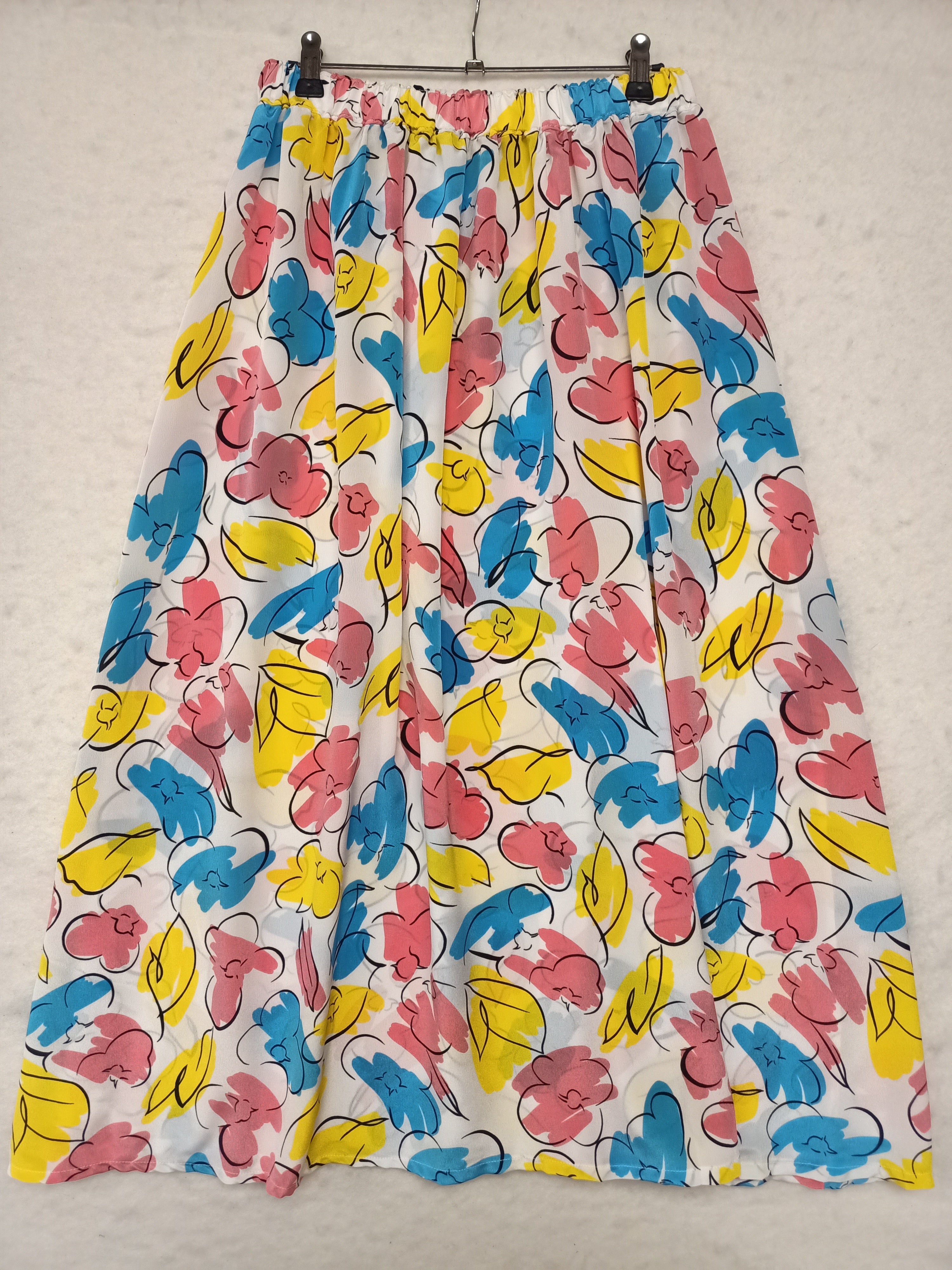 Vintage Floral Linework Skirt