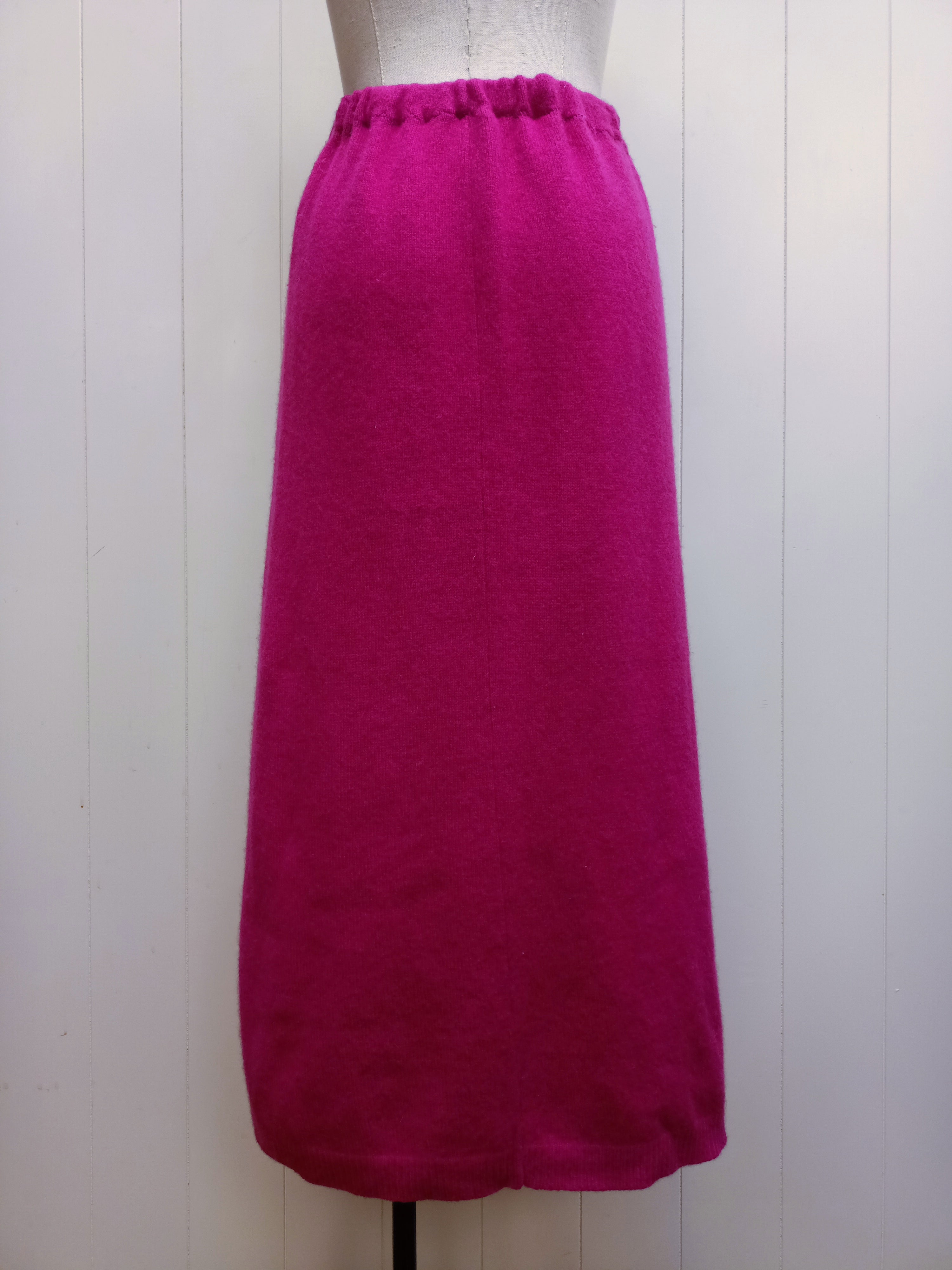 Vintage Fuchsia Knit Skirt