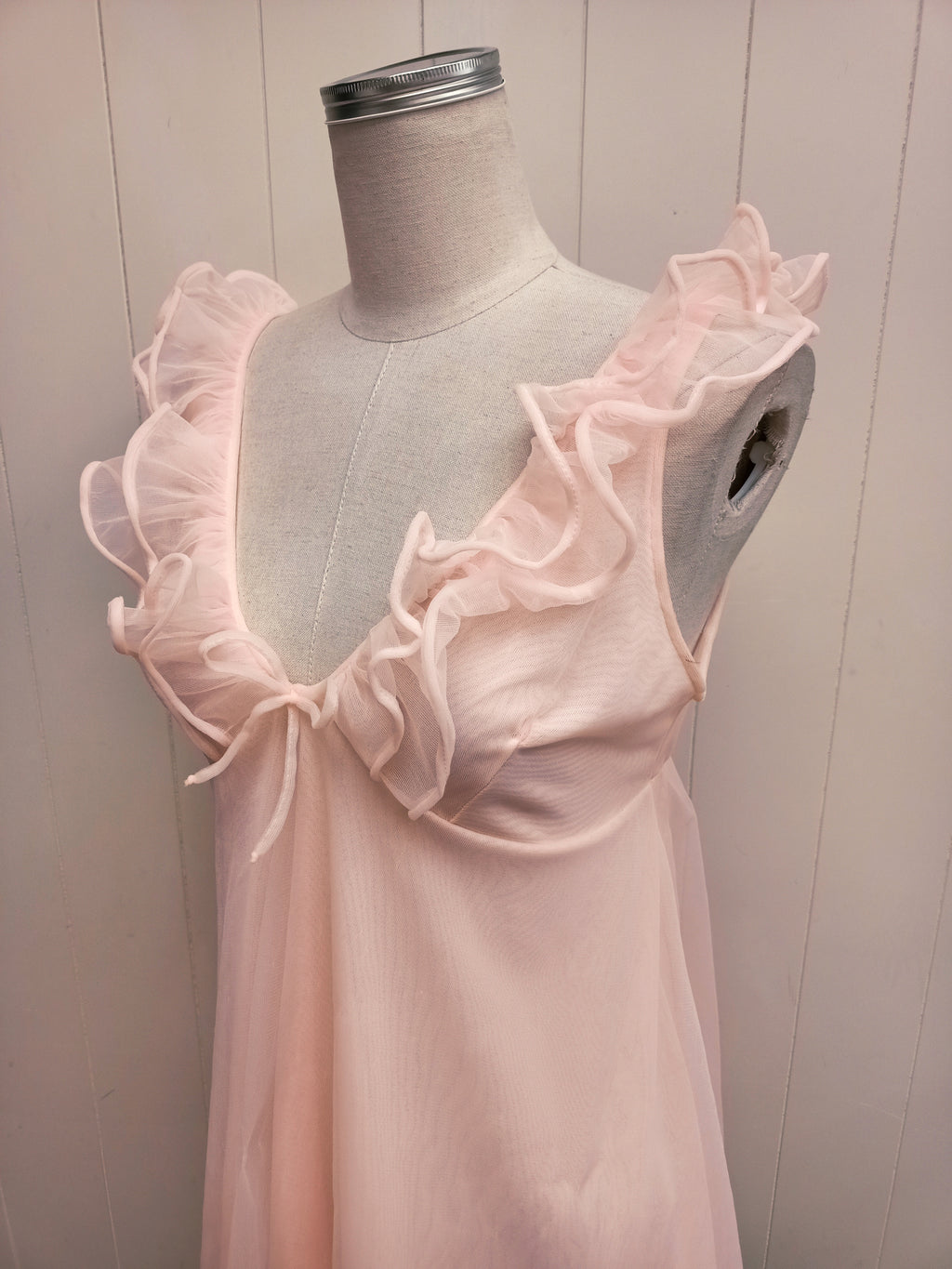 Vintage Roberta Lingerie Nightie