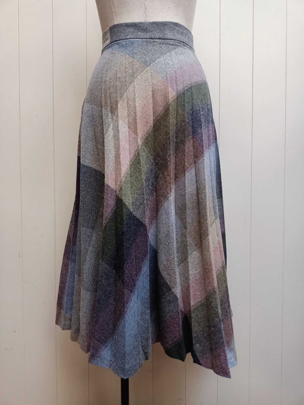 Vintage Bonds The Knitmaker Plaid Skirt