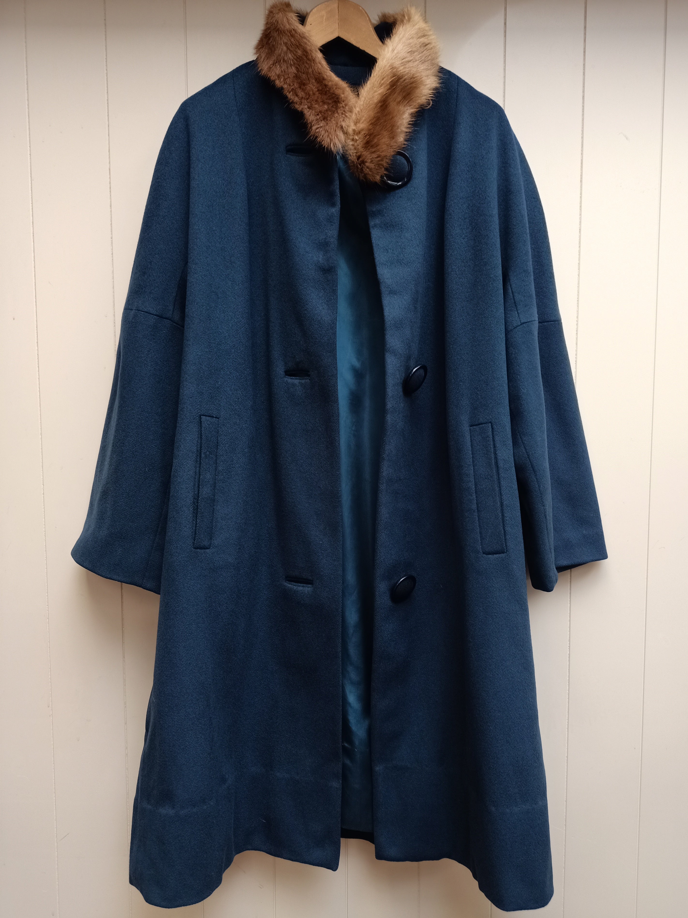 Vintage Van Roli Teal & Fur Coat