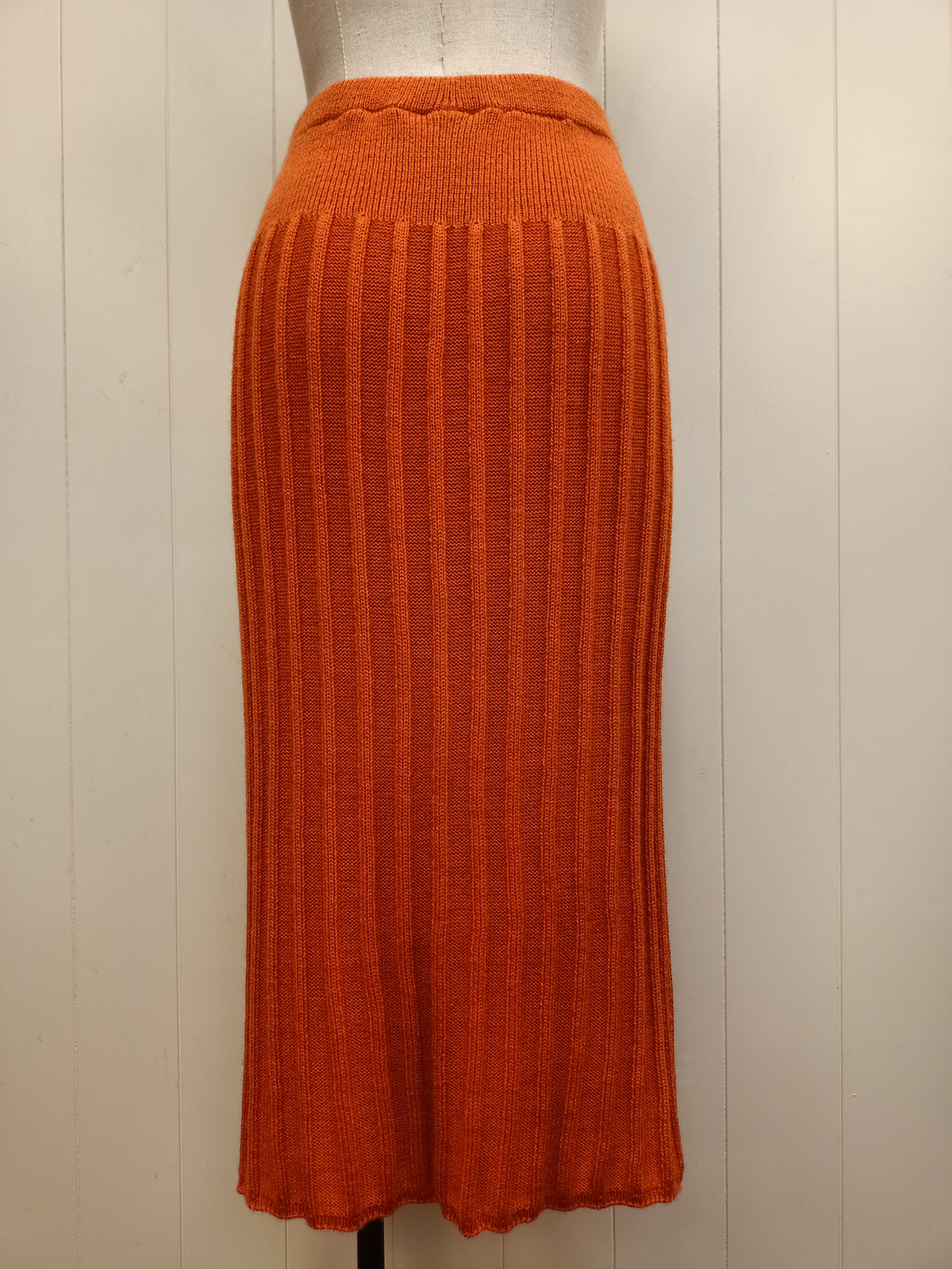 Vintage Dialogue Orange Knit Skirt