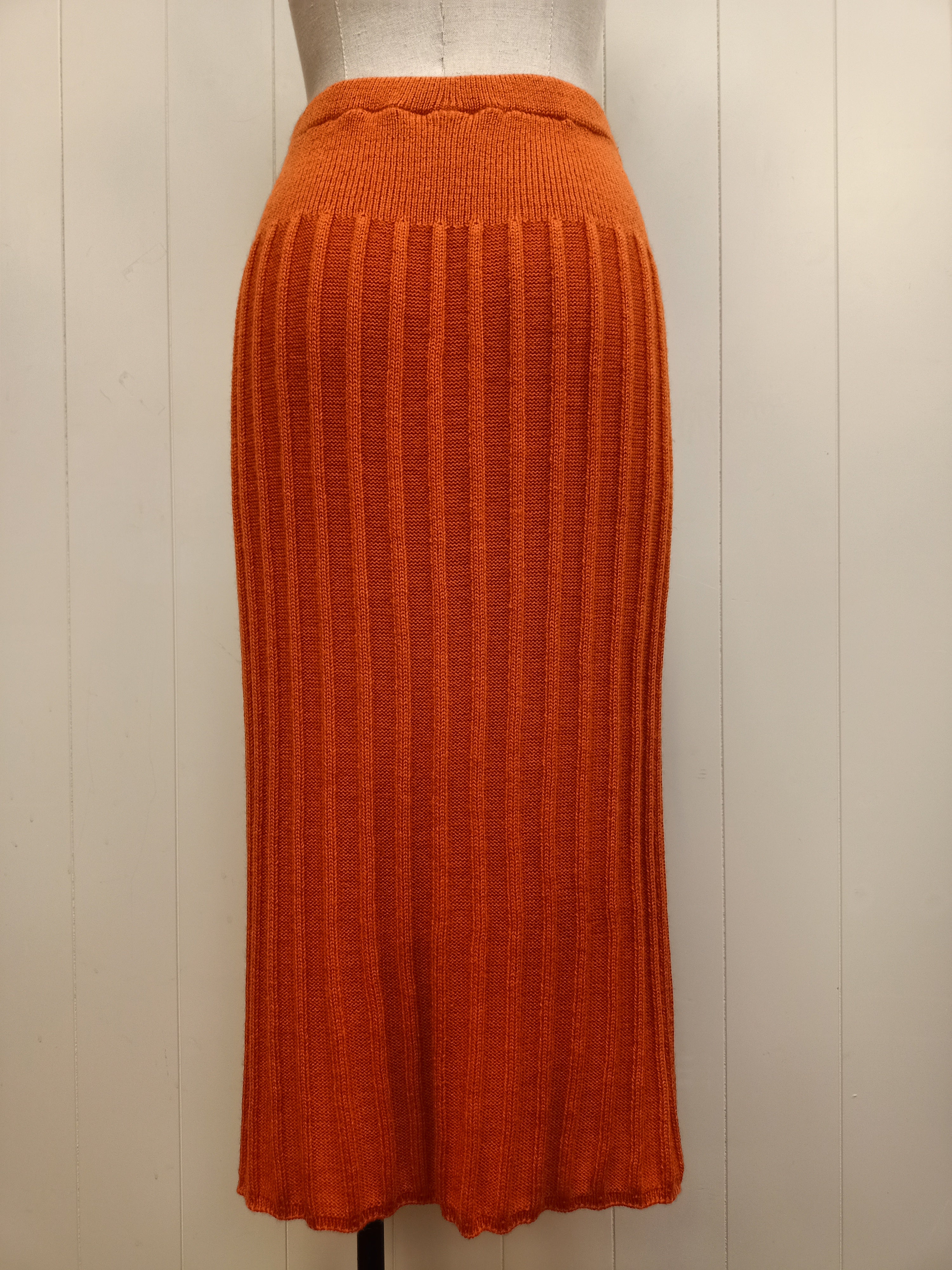 Vintage Dialogue Orange Knit Skirt