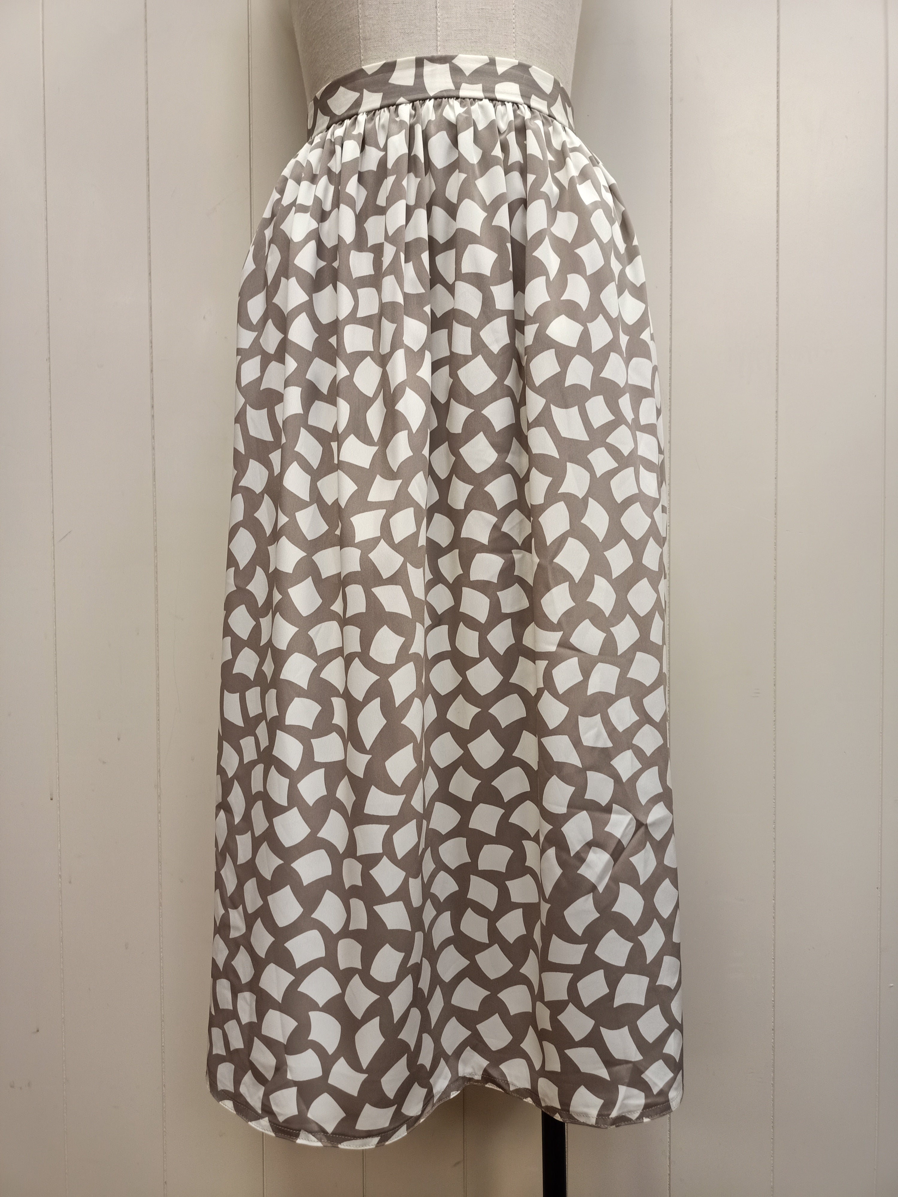 Retro Planet Abstract Square Skirt