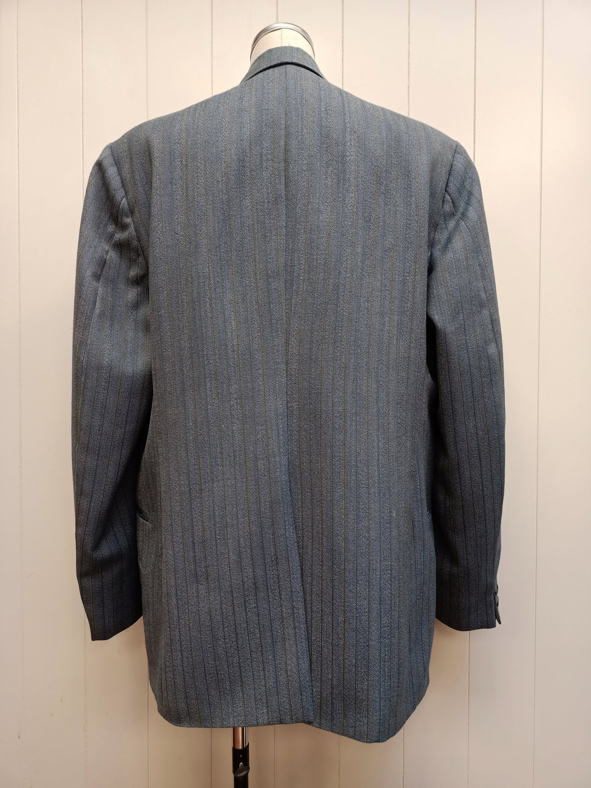 Vintage Mens Statesman Herringbone Suit